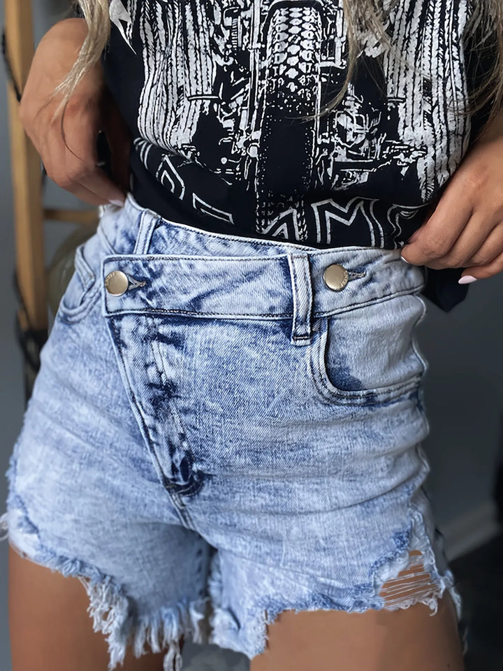 High Waisted Distressed Denim Shorts with Frayed Hem - cas7m