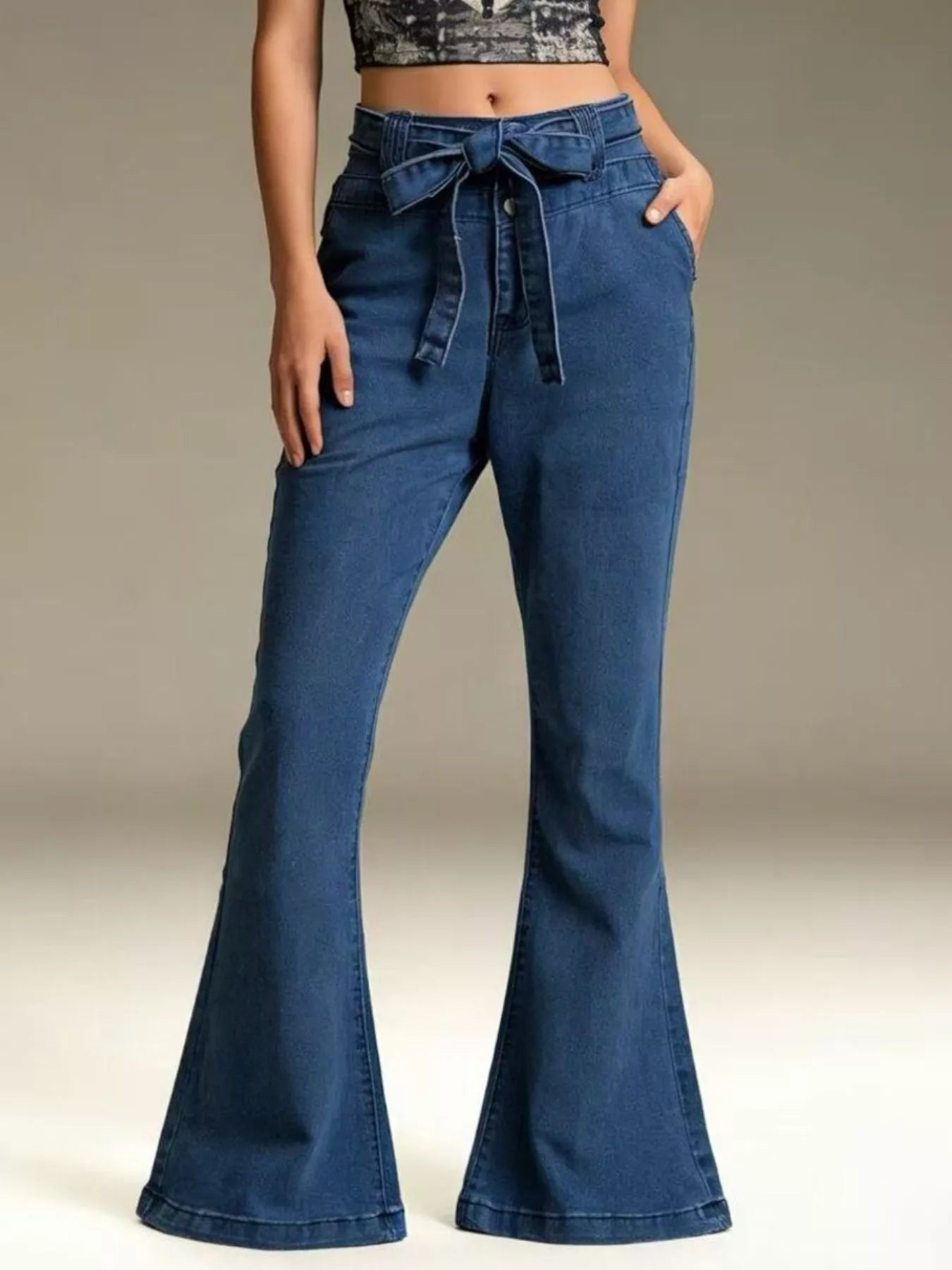 Bow-Tie High-Waisted Flare Jeans - cas7m
