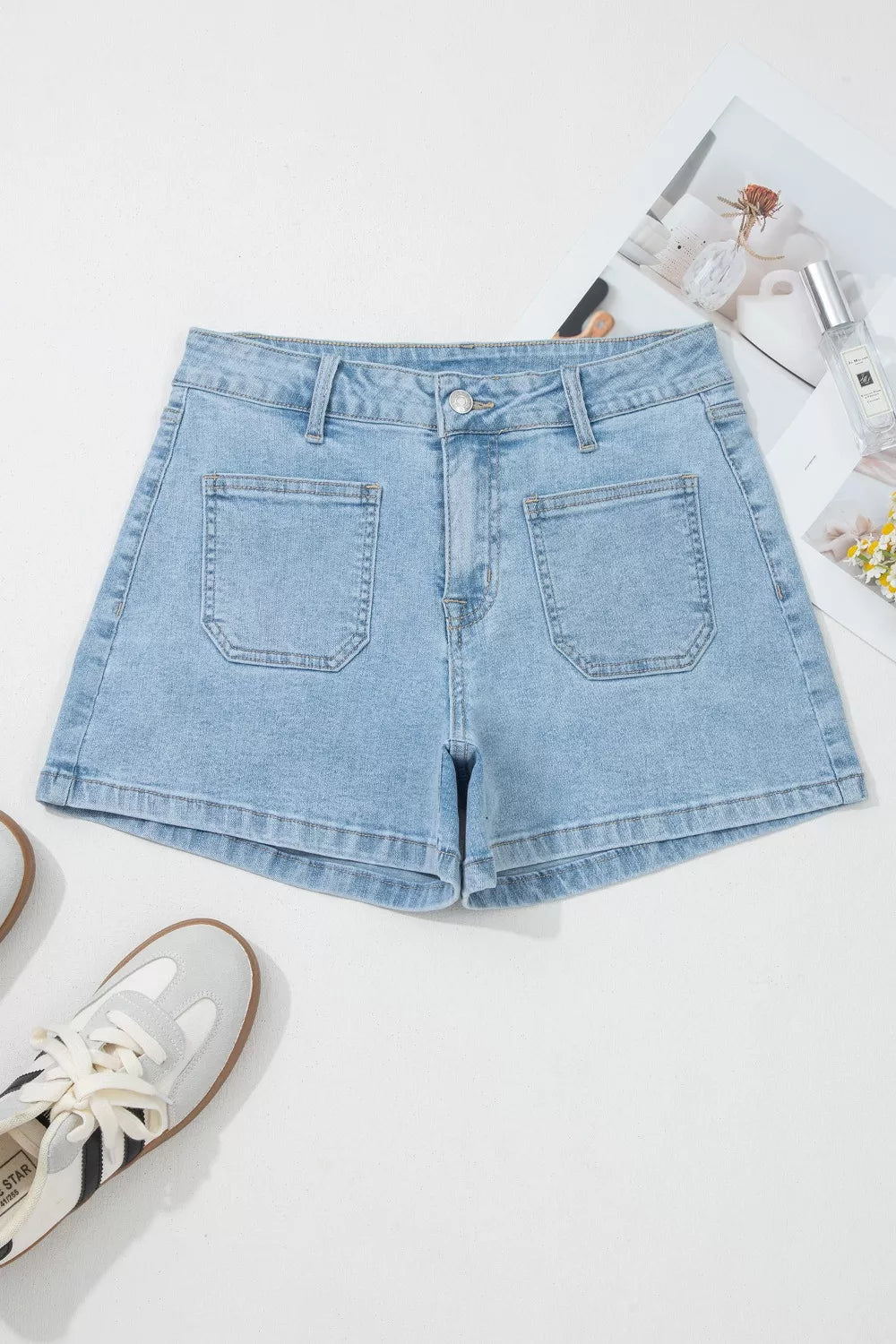 High Rise Patch Pocket Denim Shorts - cas7m