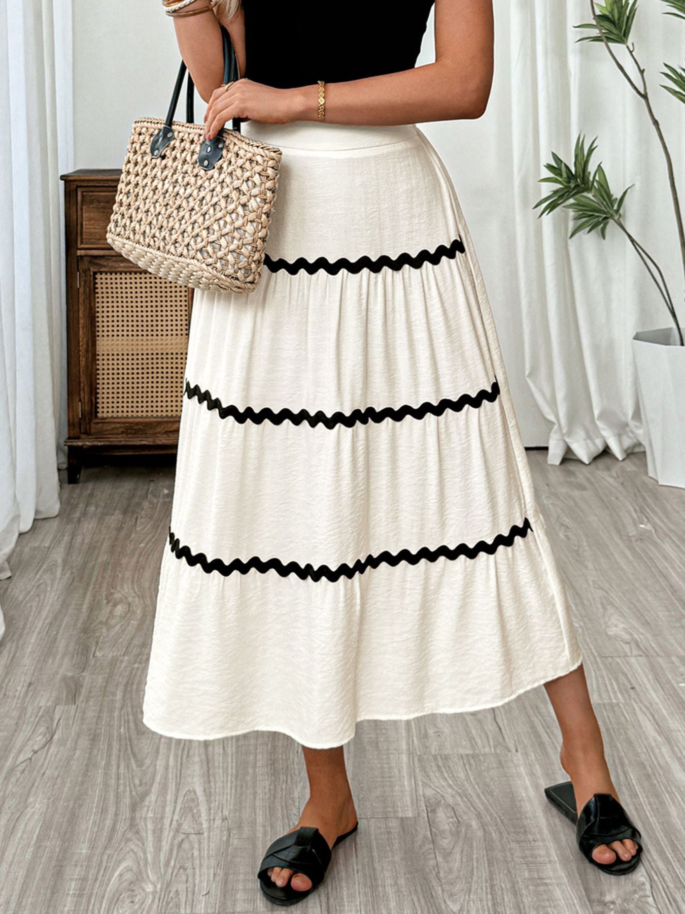 Tiered Flowy Midi Skirt - cas7m
