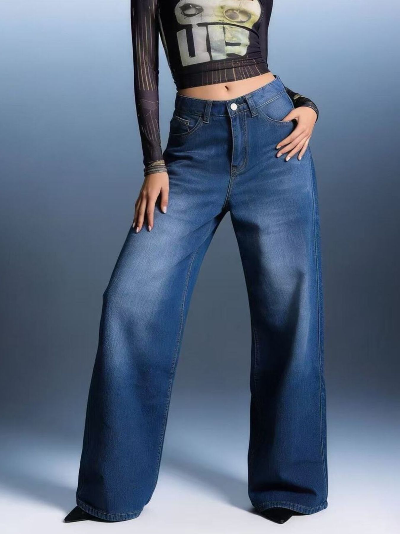 High-Waisted Wide Leg Jeans - cas7m