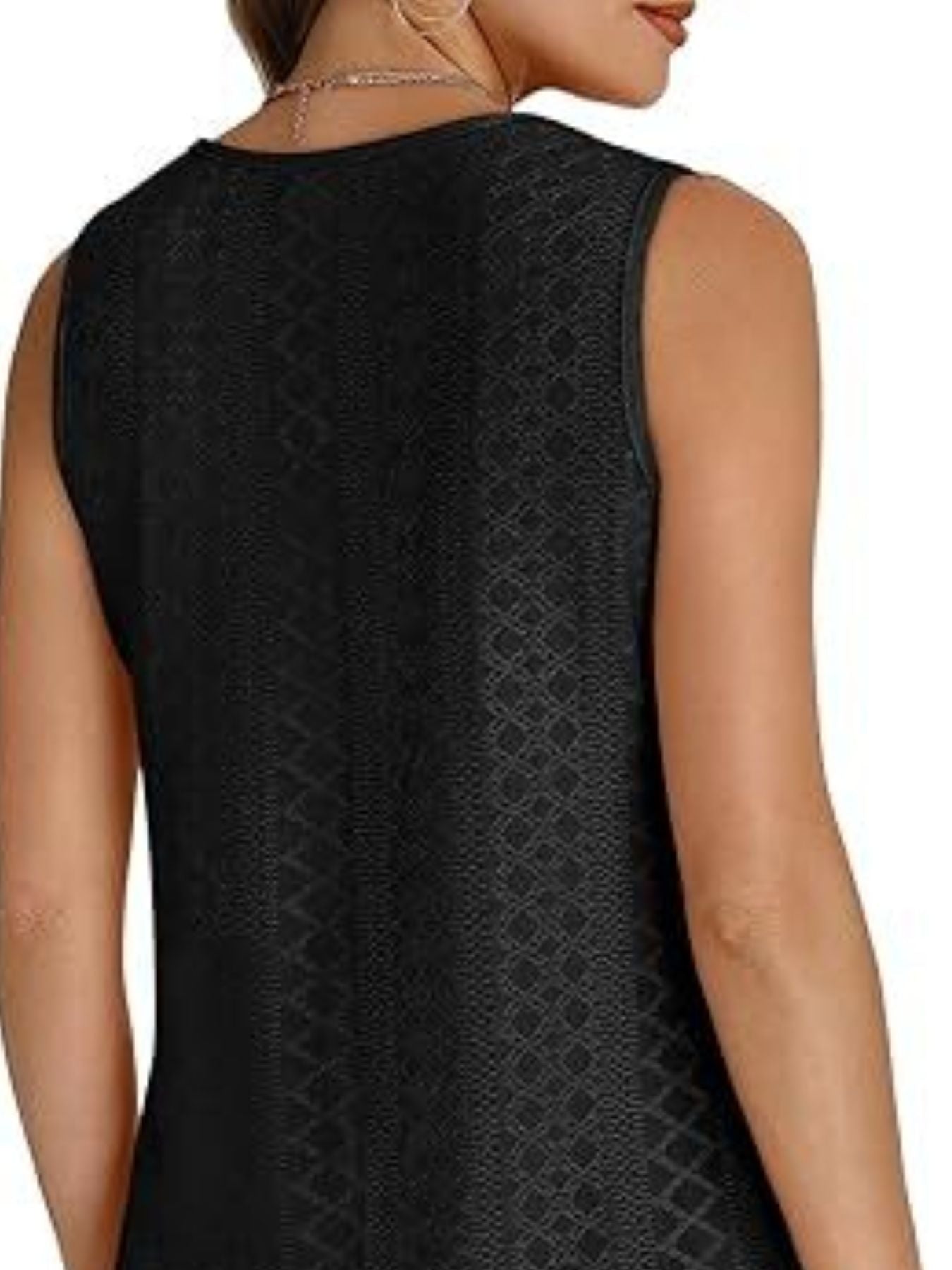 Eyelet V-Neck Tank - cas7m