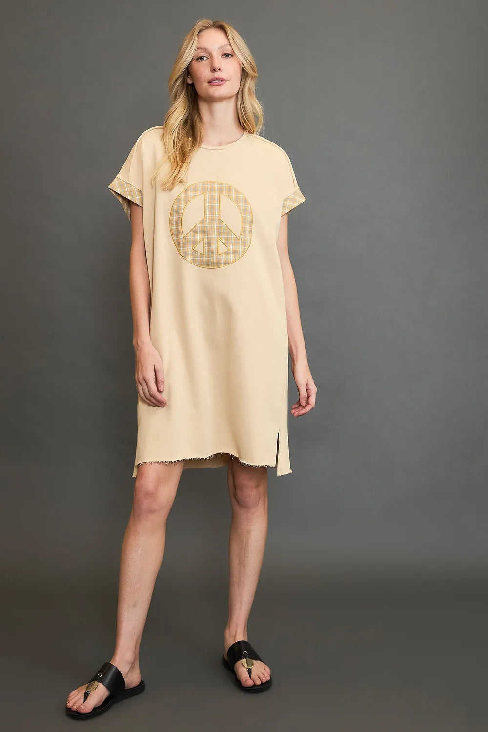 Umgee Peace Plaid Applique Short Sleeve Mini Dress - cas7m