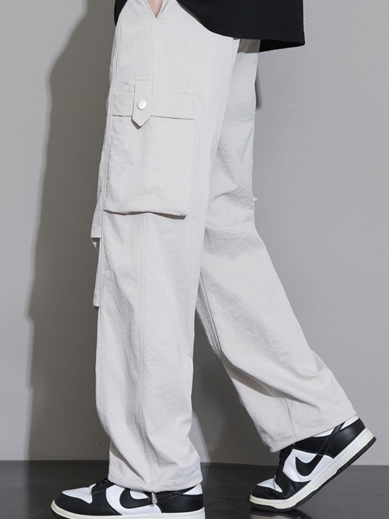 Men's Plus Size Relaxed Fit Cargo Pants with Drawstring - cas7m