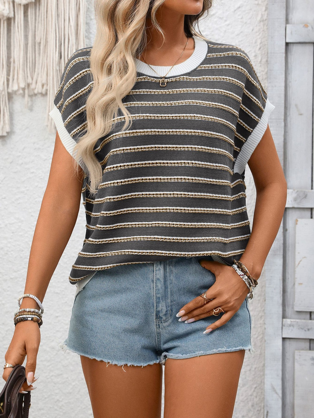 Striped Round Neck Short Sleeve Sweater - cas7m