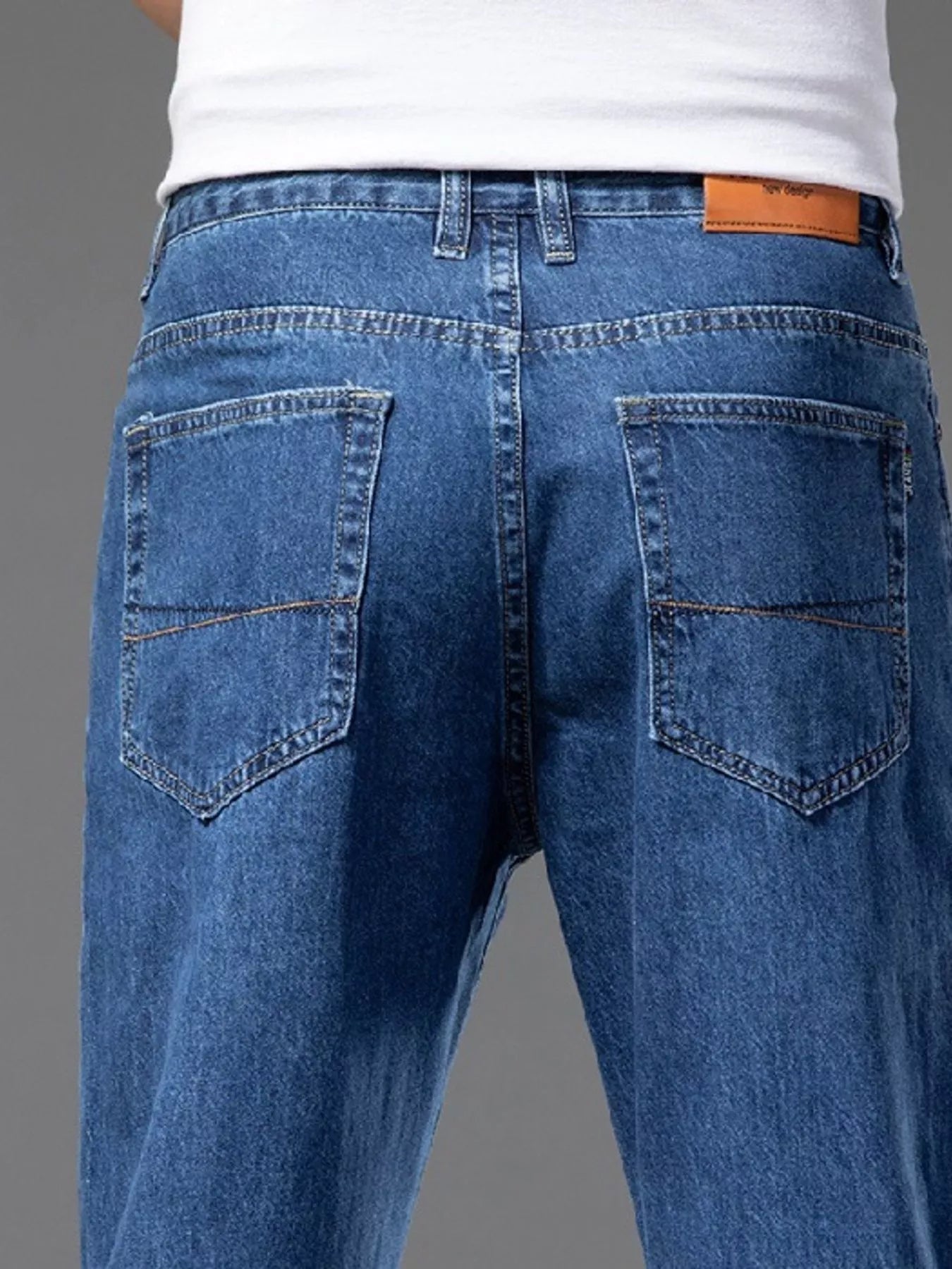 Men's Straight-Leg Jeans - cas7m