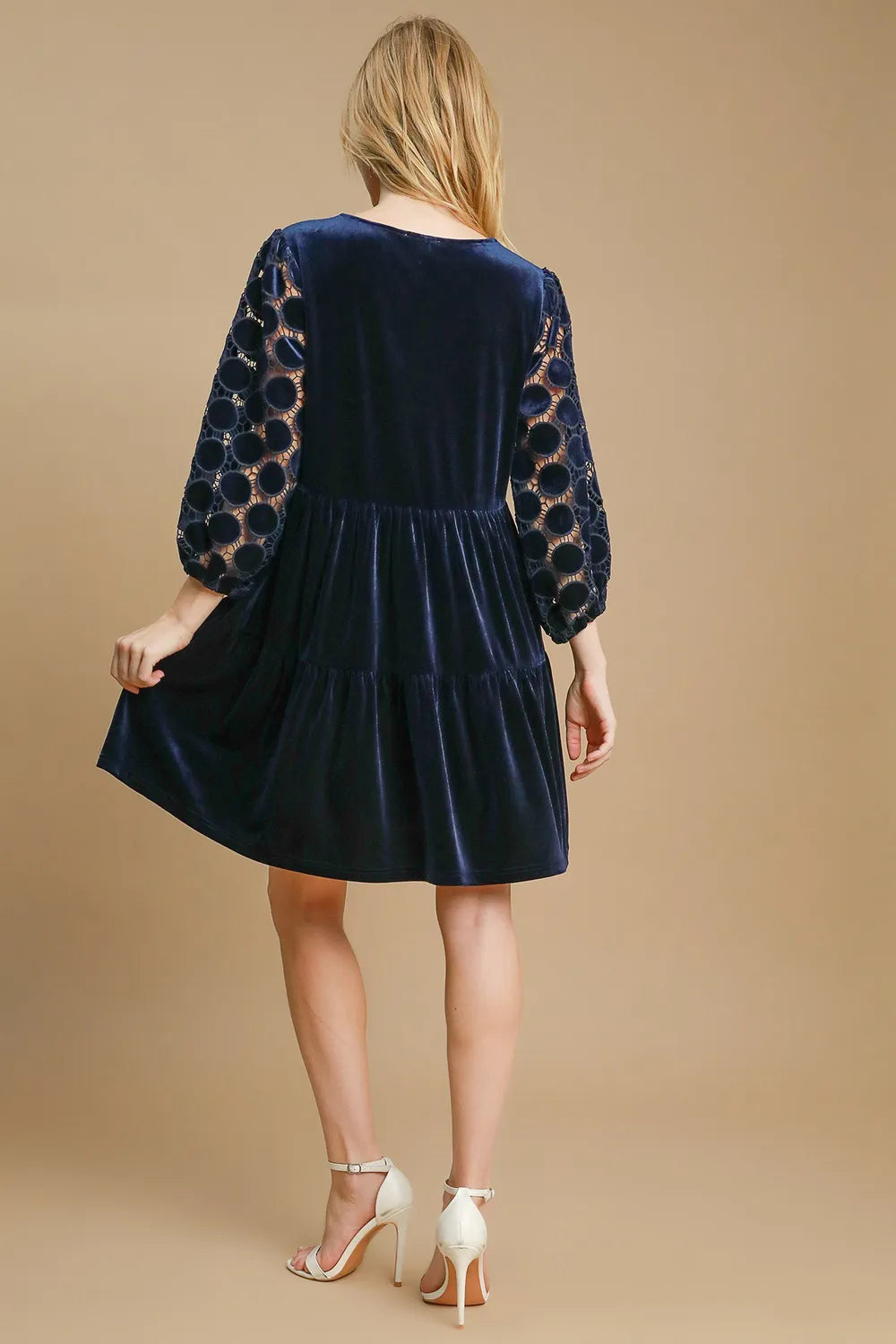 Umgee Dotted Lace Sleeve Tiered Velvet Mini Dress - cas7m