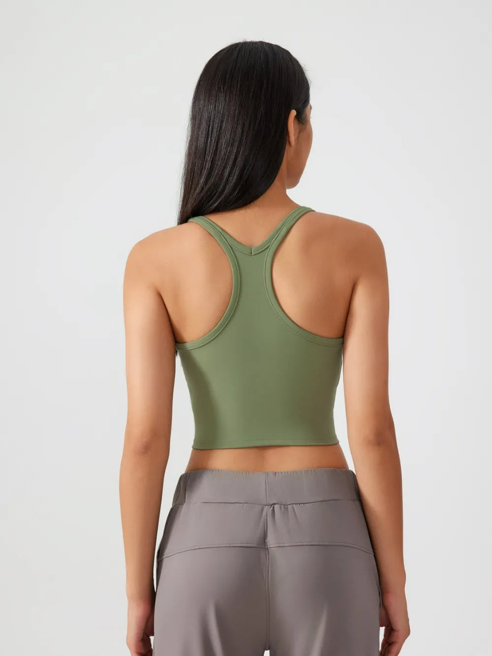 Millennia Scoop Neck Active Tank with Detachable Chest Pads - cas7m