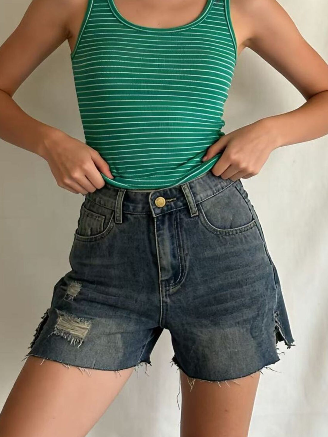 Distressed Slit Denim Shorts - cas7m