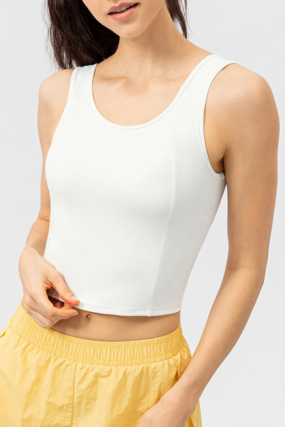 Round Neck Wide Strap Active Tank - cas7m