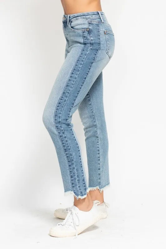 Judy Blue Full Size Vintage Wash Side Panel Detail with Fray Hem Slim Plus Size - cas7m