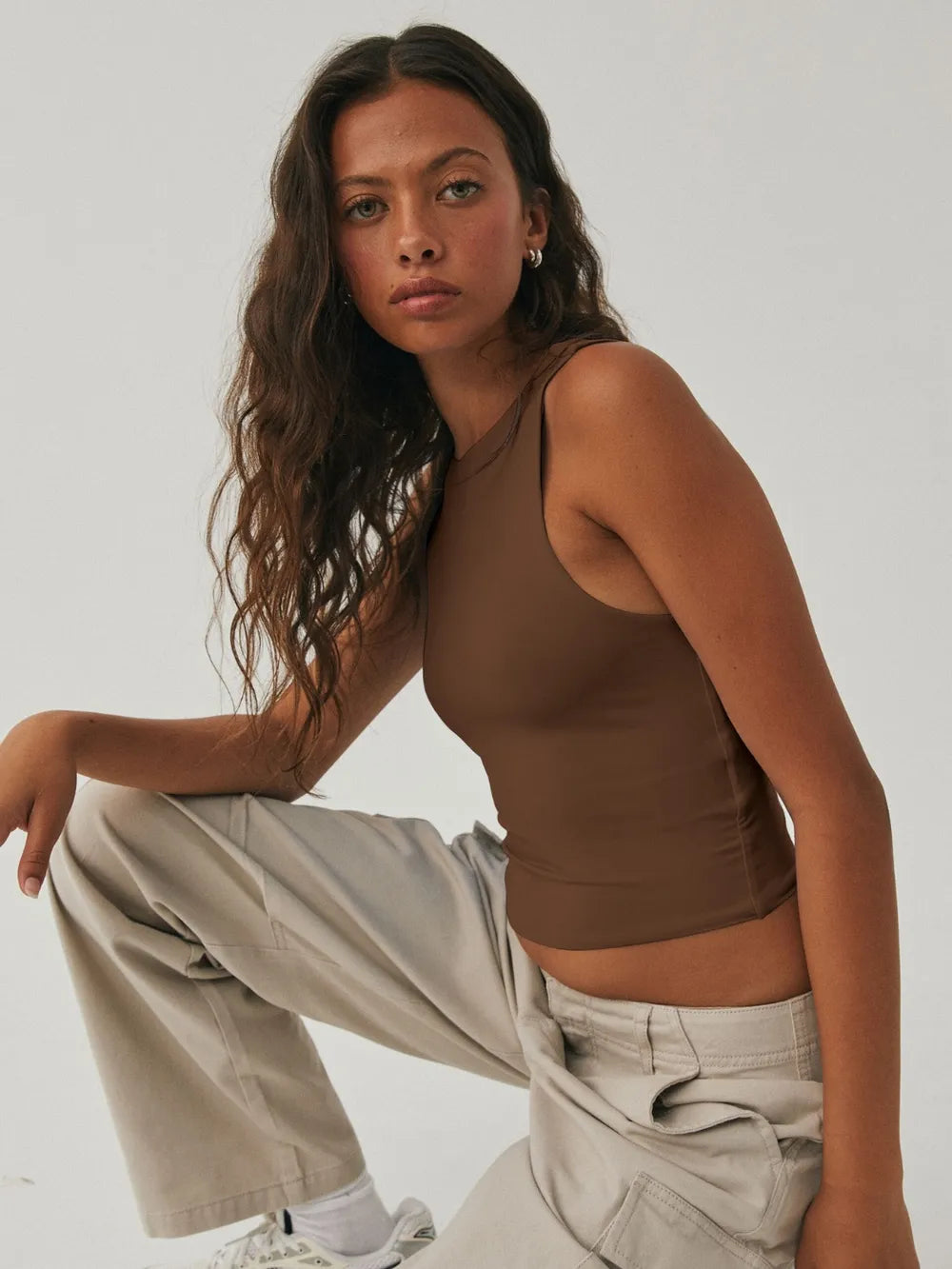 Round Neck Cropped Tank - cas7m