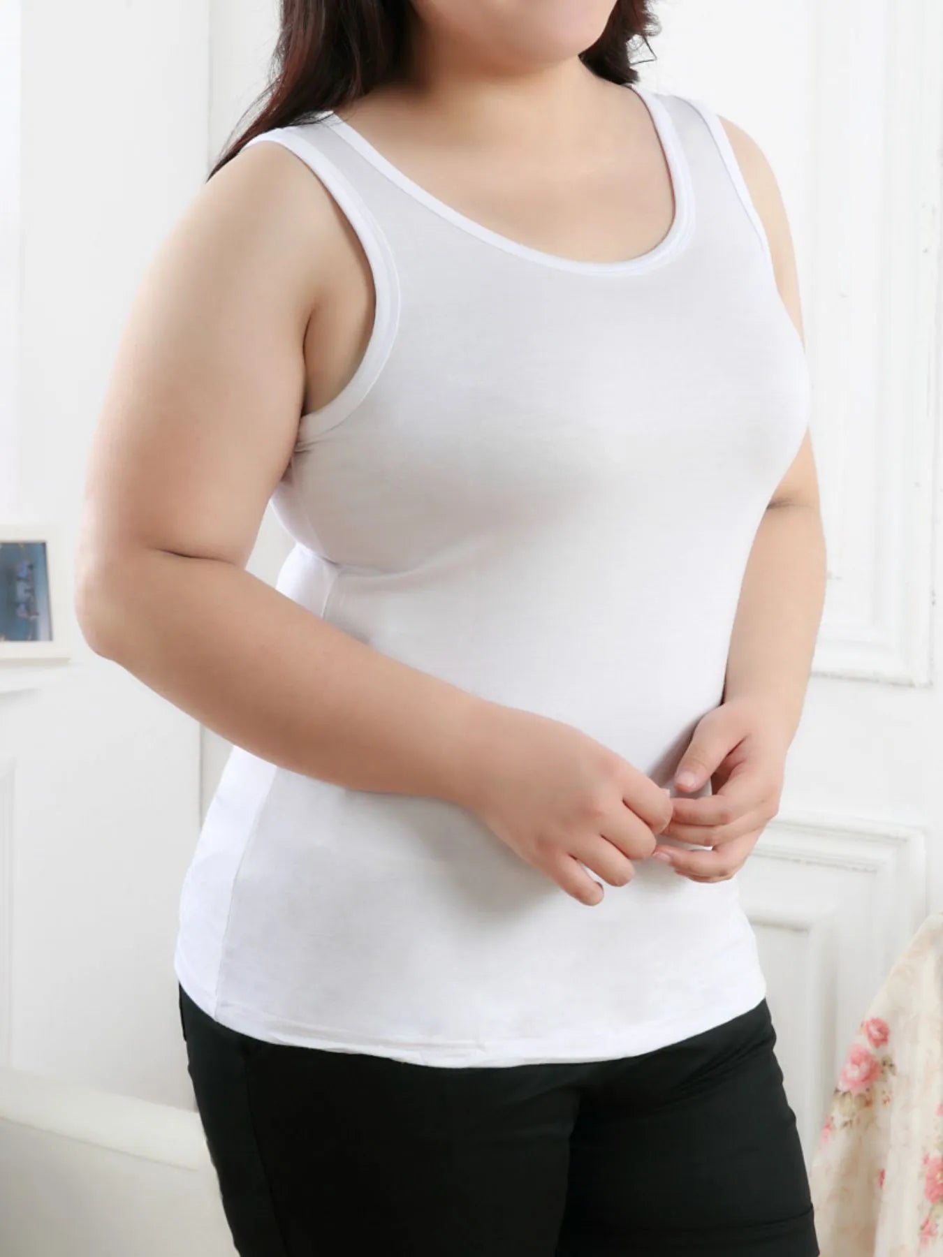 Solid Color Scoop Neck Tank Top - cas7m
