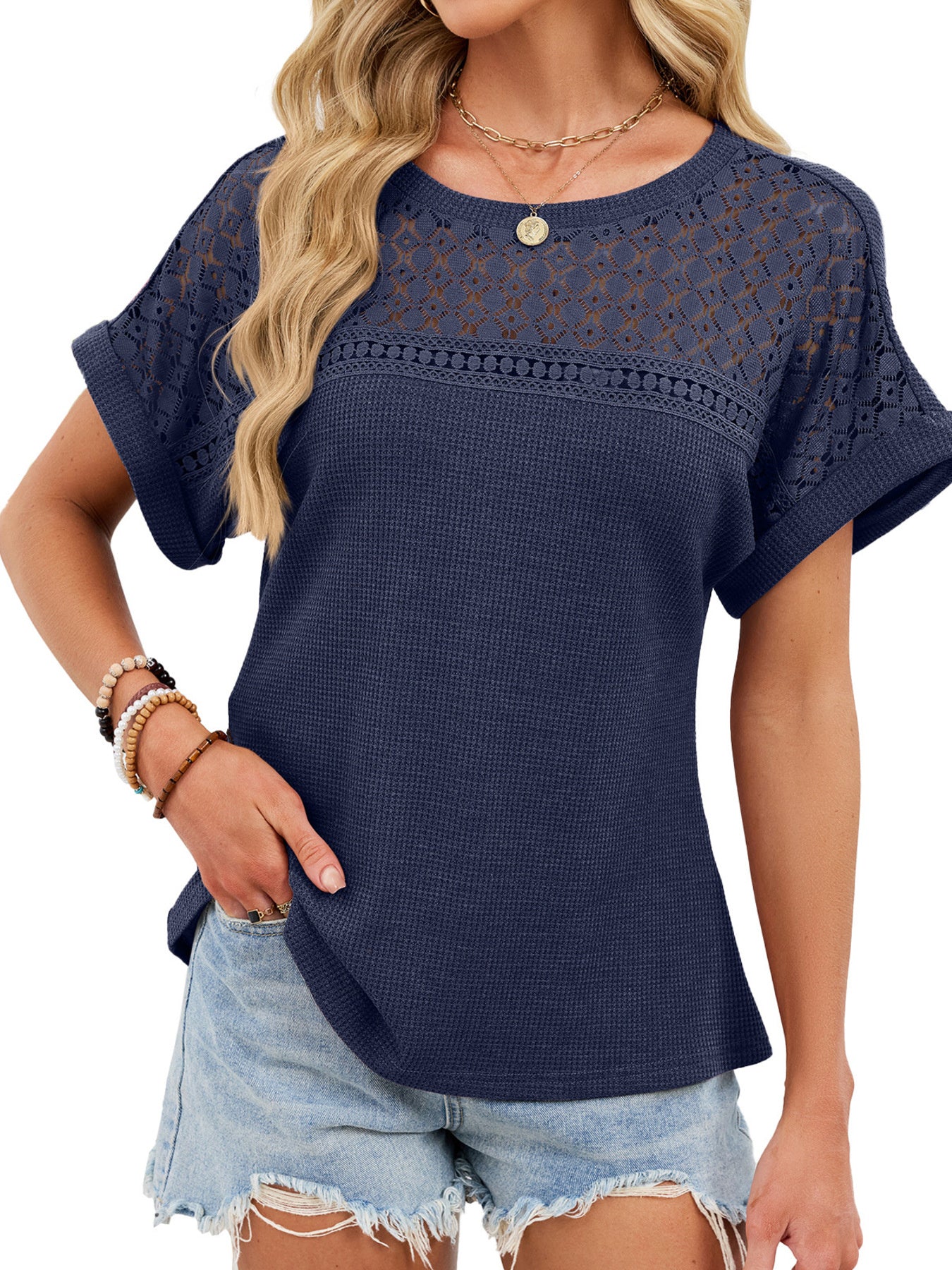 Lace-Trimmed Round Neck T-Shirt - cas7m