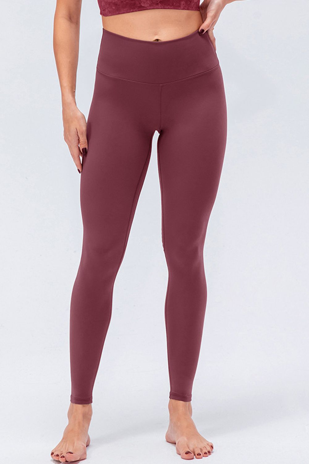 Sporty Breathable Slim Fit Leggings - High Stretch Nylon Blend - cas7m