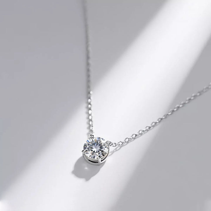 2 Carat Moissanite Pendant Necklace - cas7m
