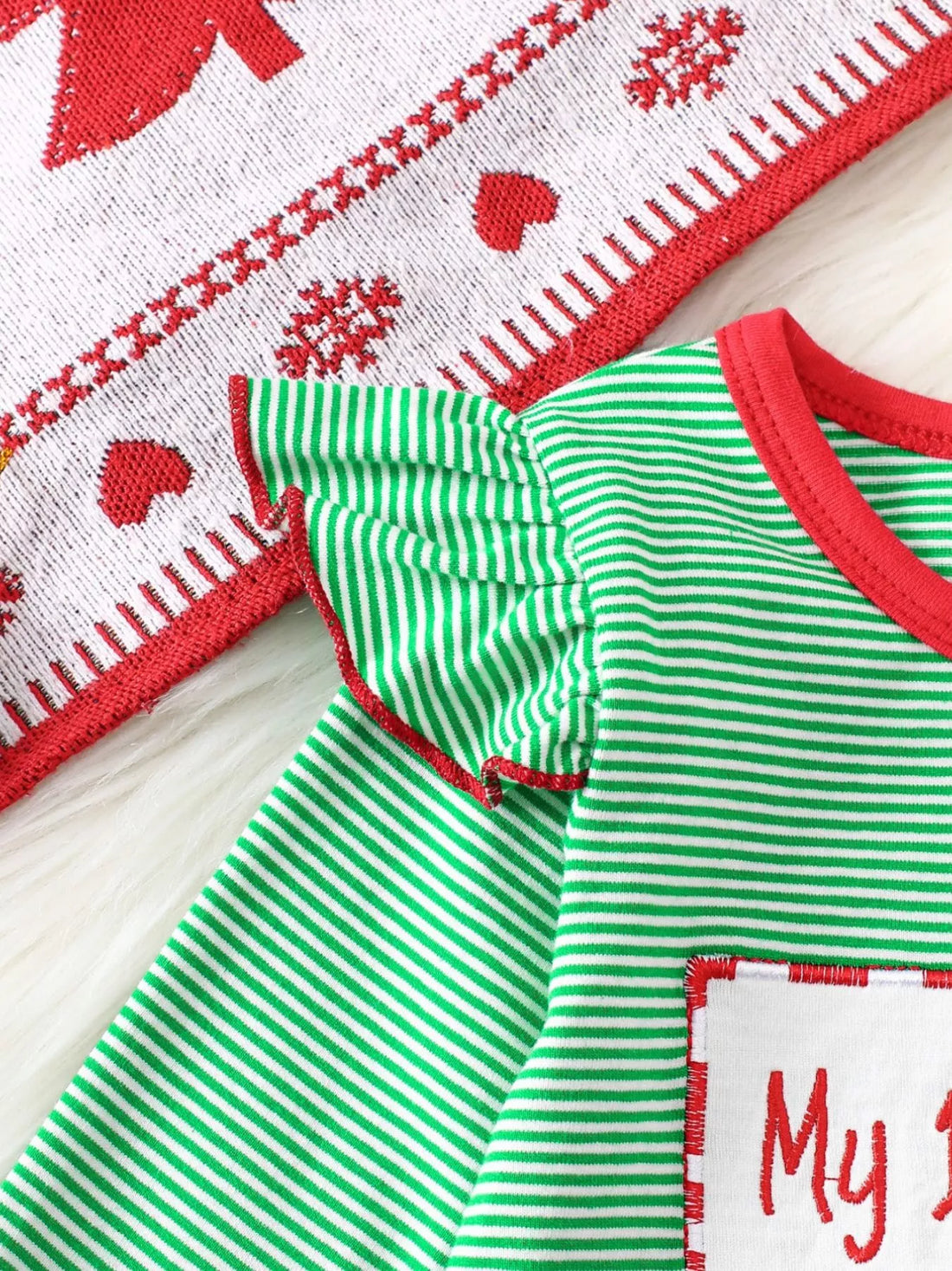 Children's Christmas-Themed Striped Snapped Legs Jumpsuit - cas7m