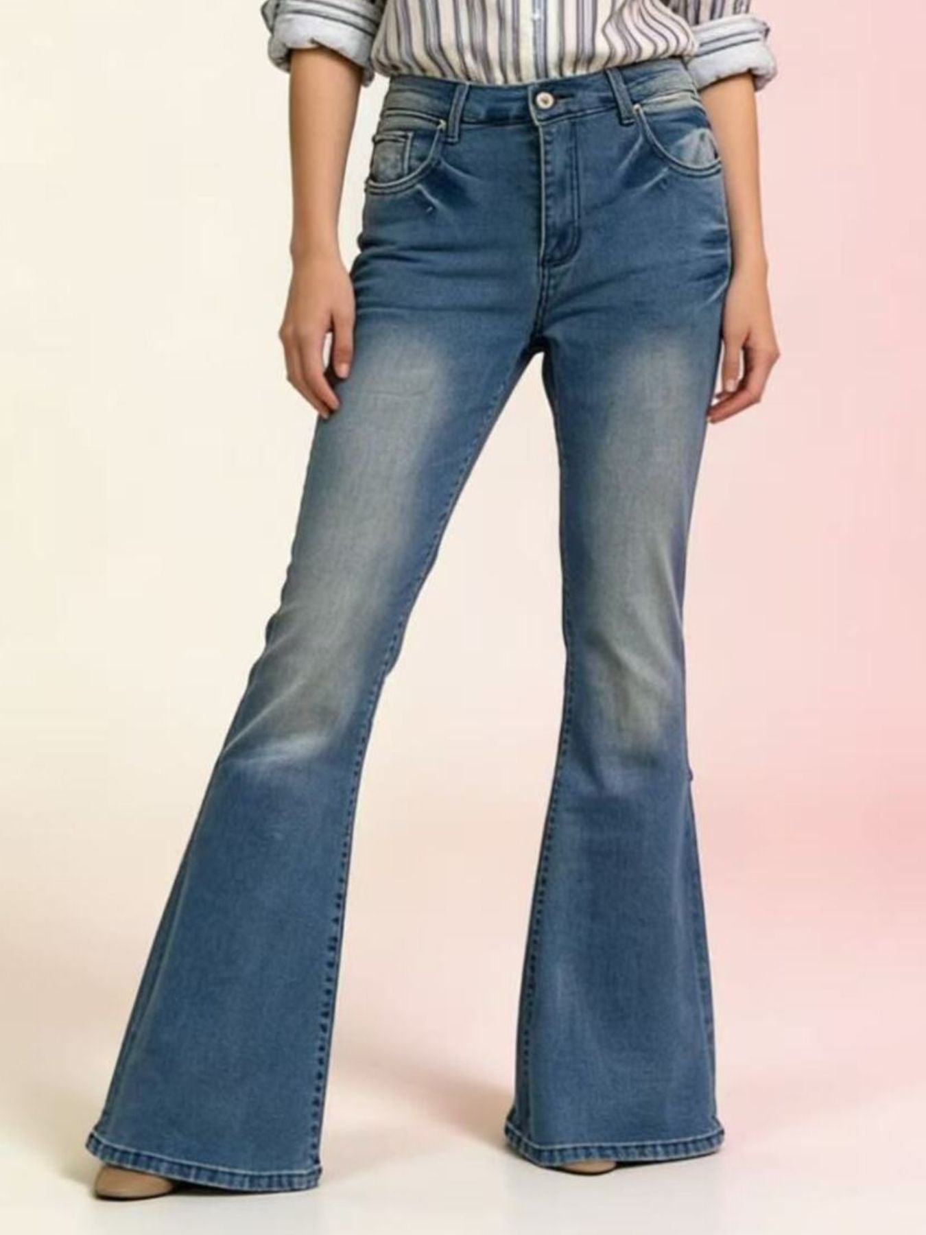 Full Size Vintage Wash High-Waisted Flare Jeans Plus Size - cas7m