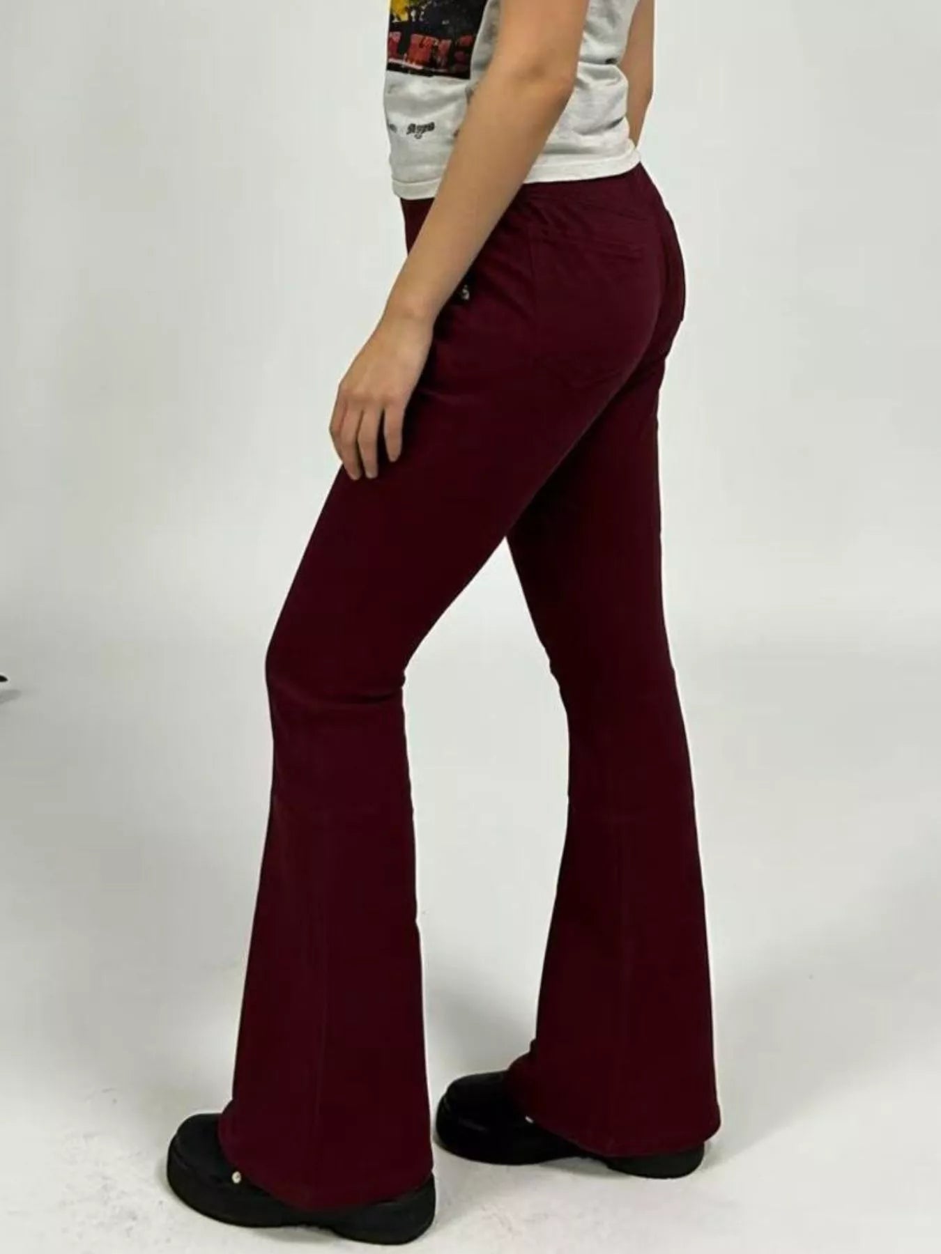 High-Waisted Flare Jeans - cas7m