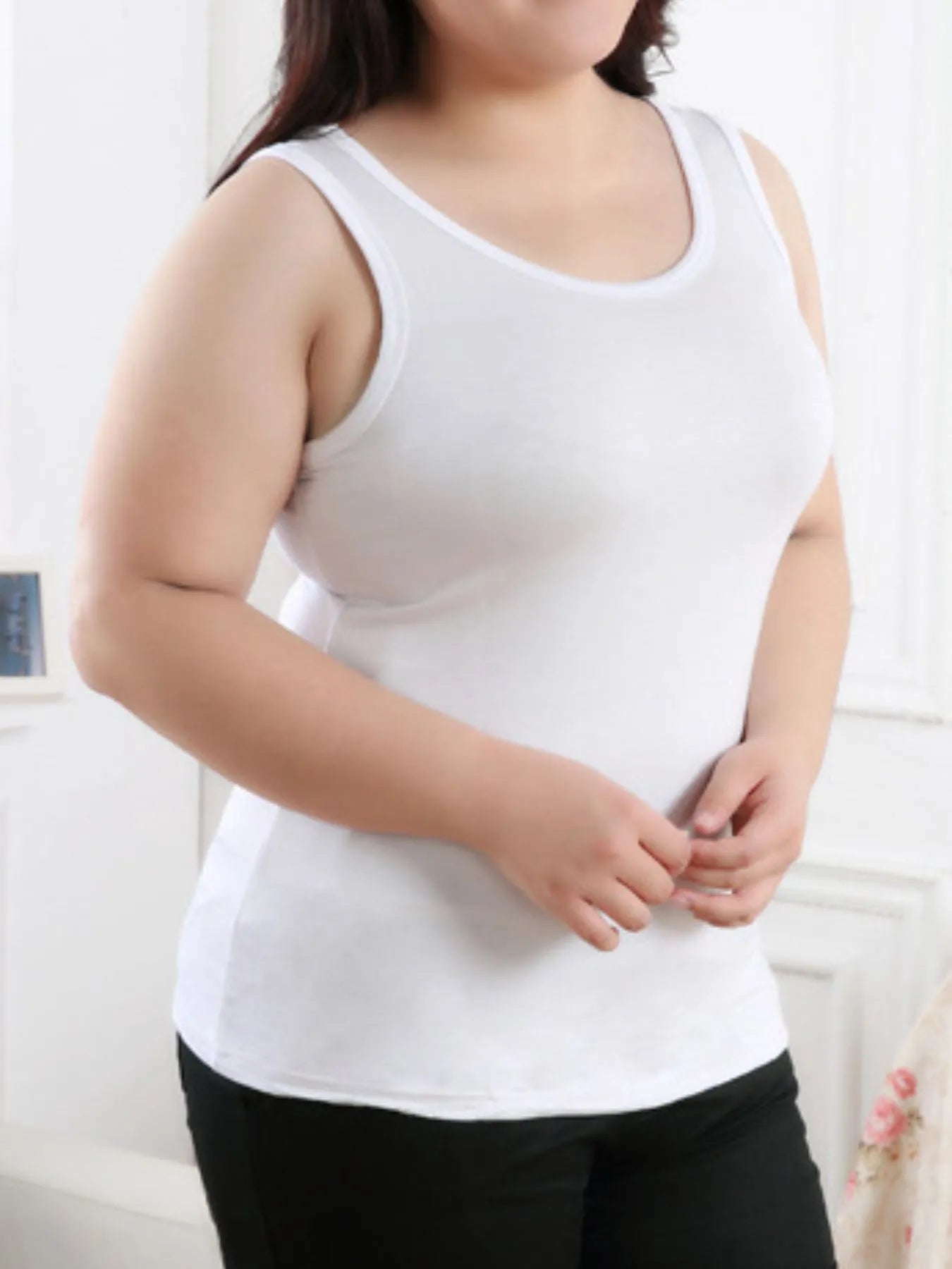 Solid Color Scoop Neck Tank Top - cas7m