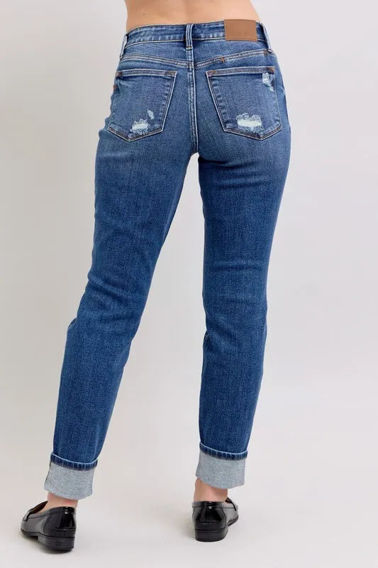 Judy Blue Full Size Mid Rise Boyfriend destroy Jeans with Yoke Pockets and Faux Selvedge Cuff Plus Size - cas7m