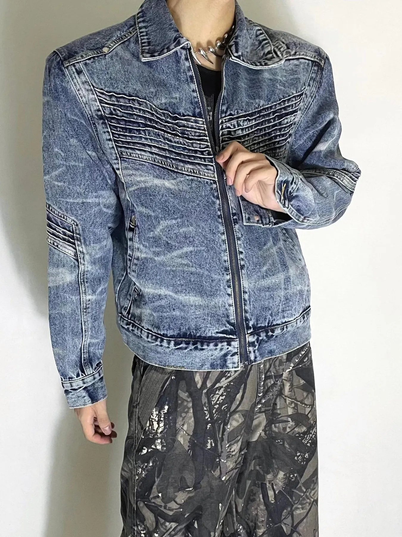 Men's Washed Zip Up Denim Jacket - cas7m