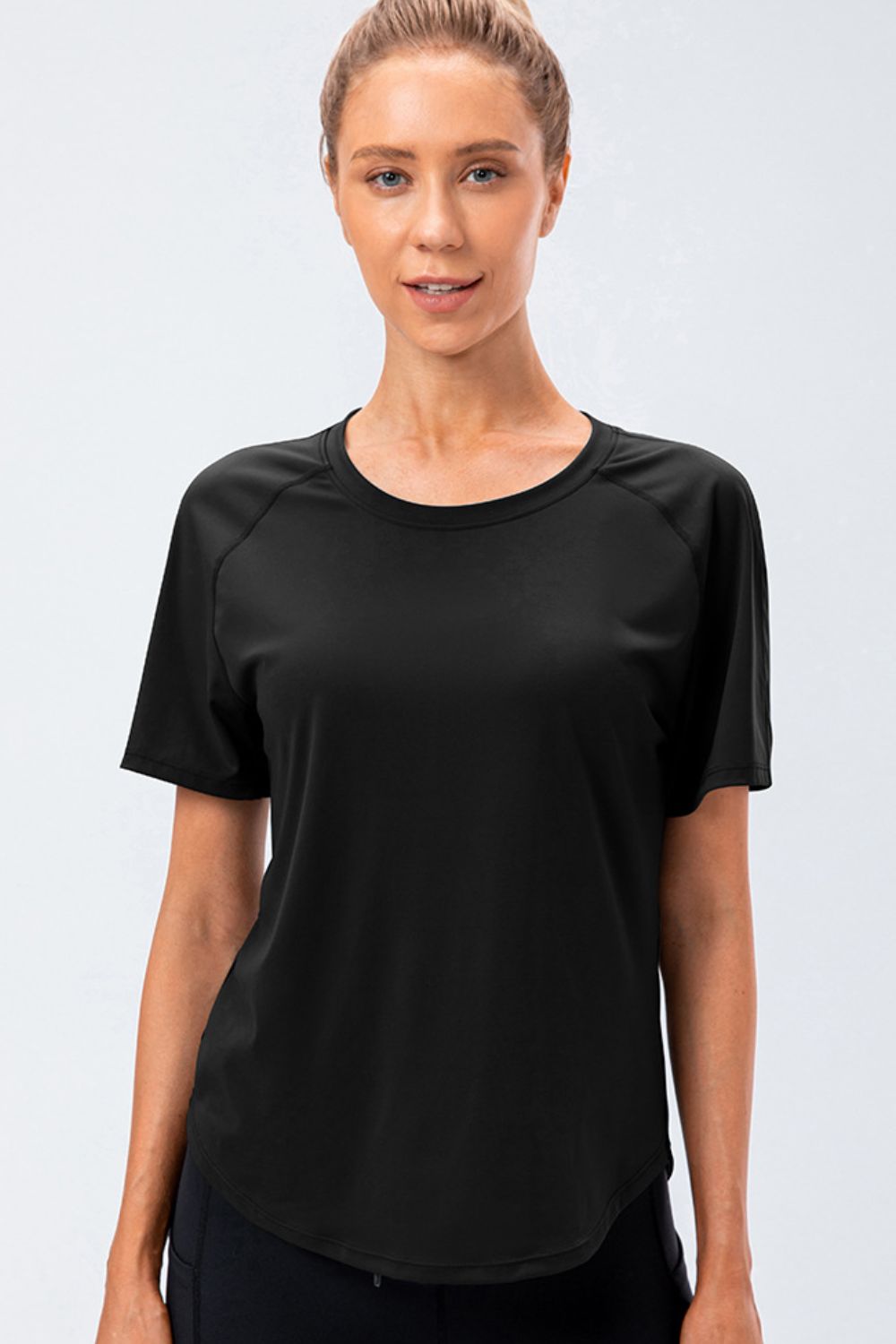 Round Neck Raglan Sleeve Active Tee - cas7m
