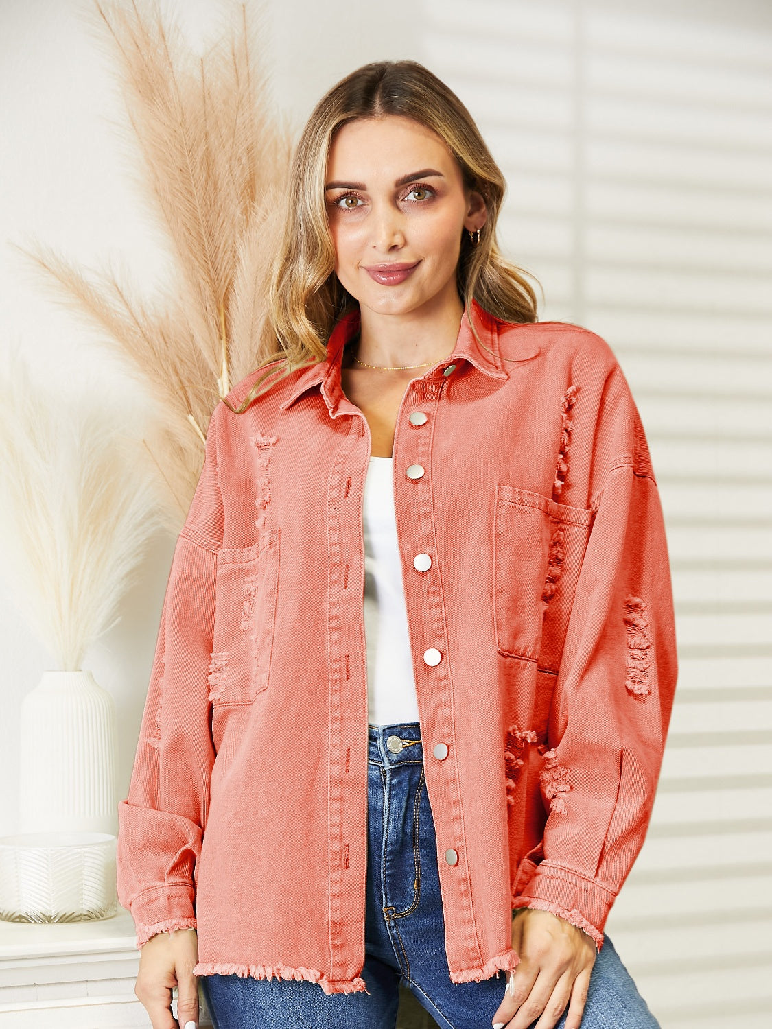 Distressed Raw Hem Denim Jacket - cas7m