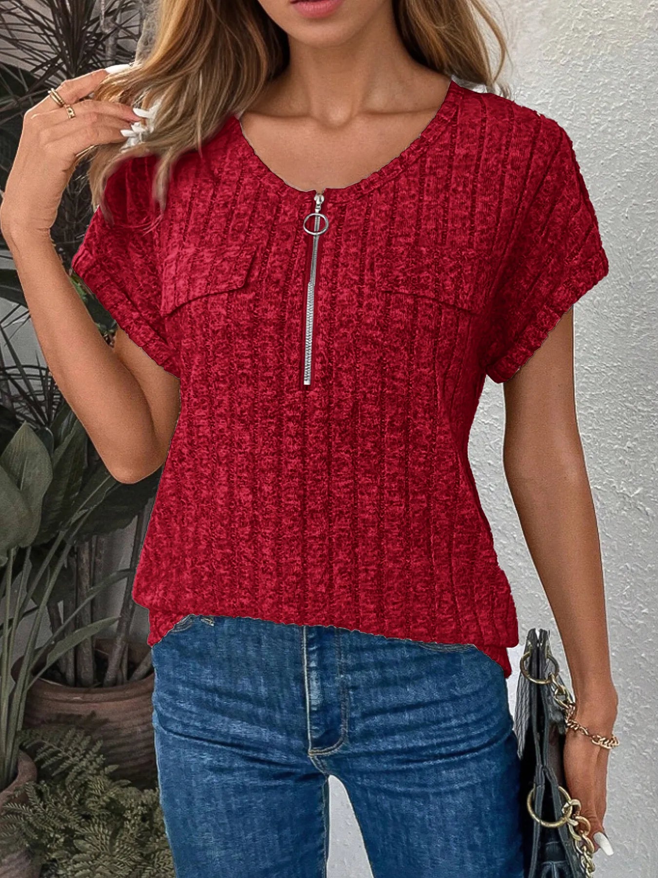 Zip-Front Short Sleeve T-Shirt - cas7m