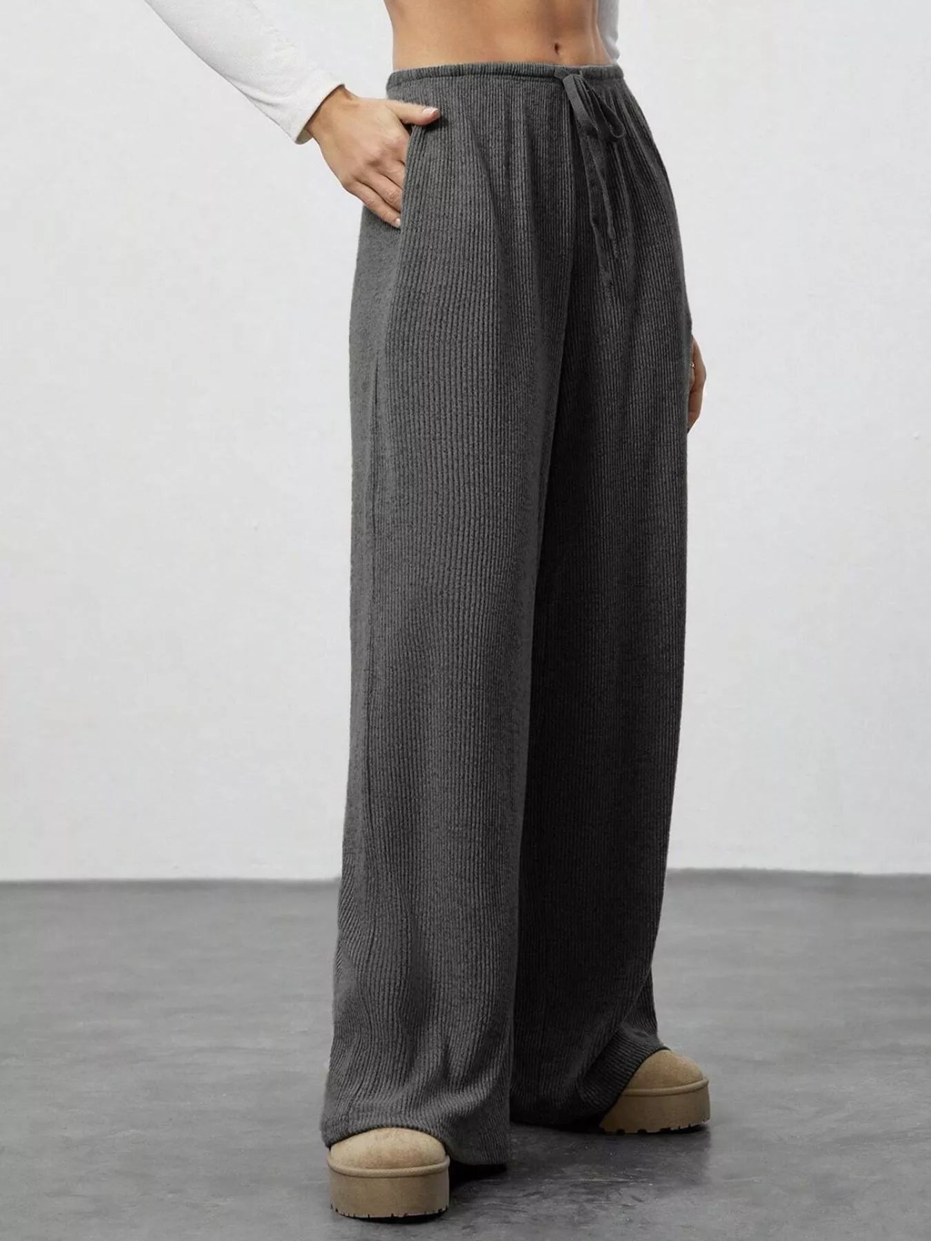 Relaxed Fit Wide Leg Pants - cas7m