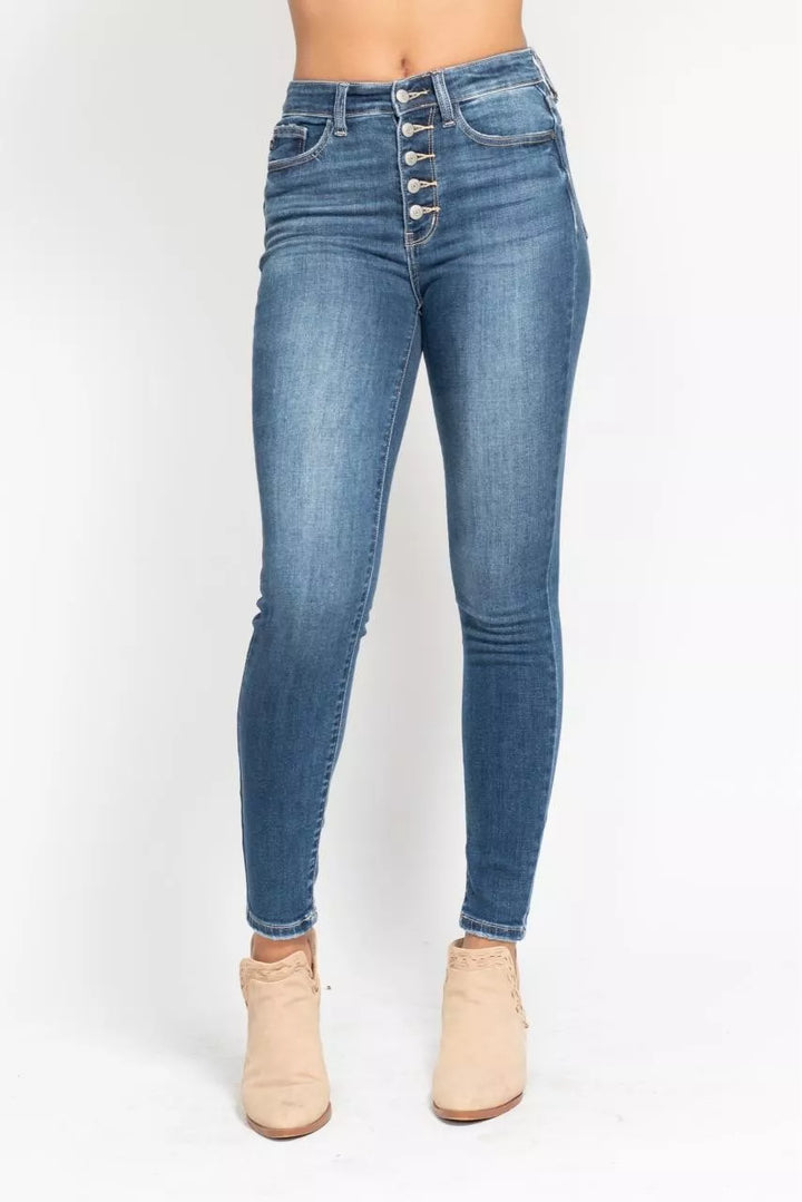 Judy Blue Full Size High Rise Button Fly Skinny Jeans Plus Size - cas7m