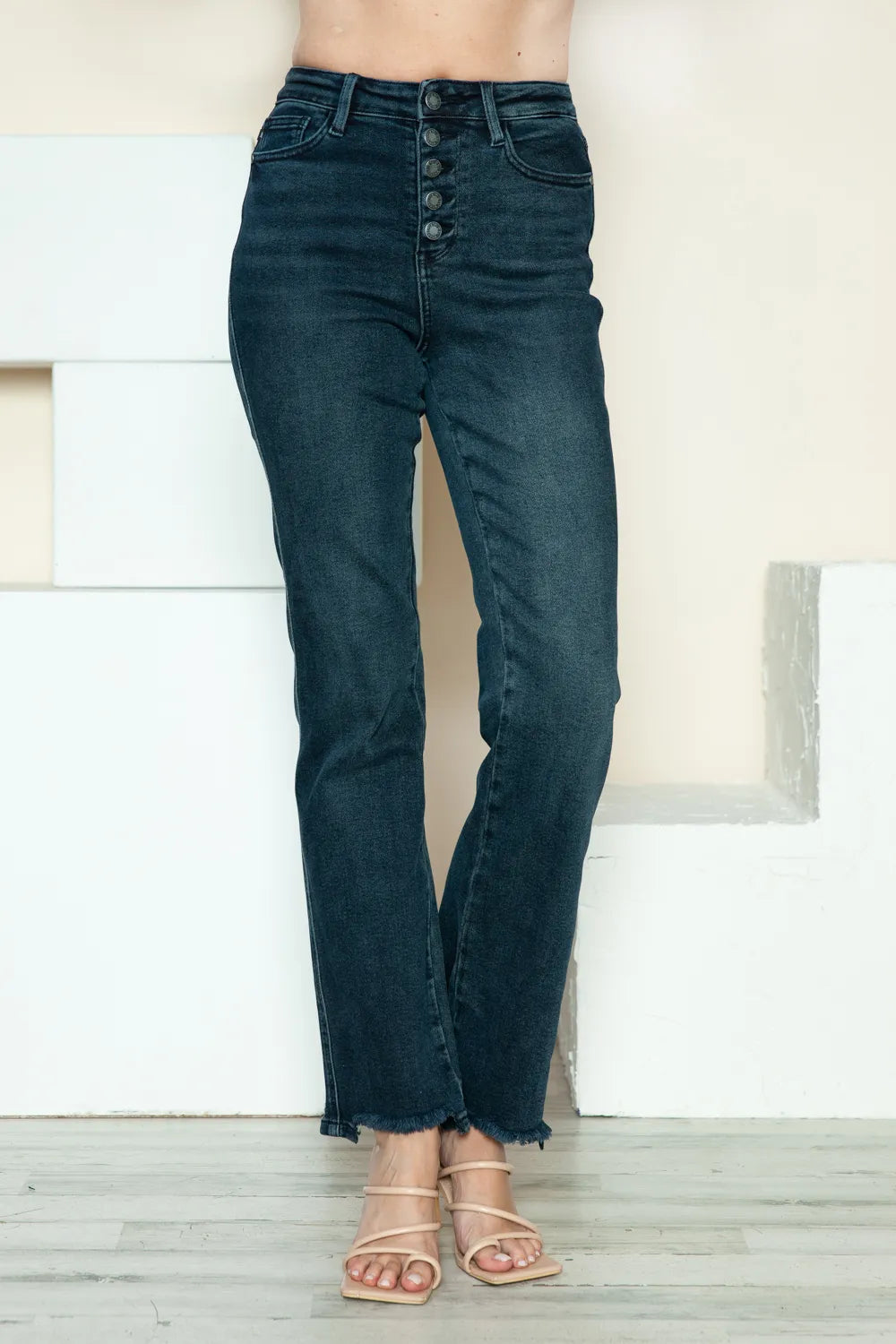 Judy Blue Full Size Button Fly Hem Destroy Straight Jeans - cas7m