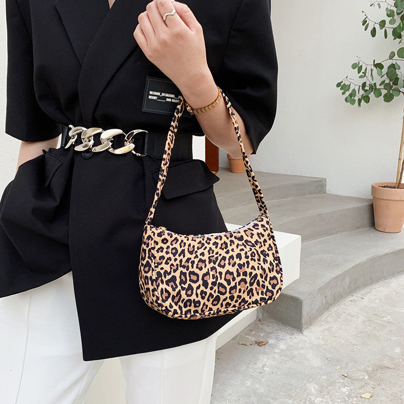 Women Handbag Butterfly Cow Leopard Printed Pattern Underarm Bags Small Shoulder Bag - cas7m