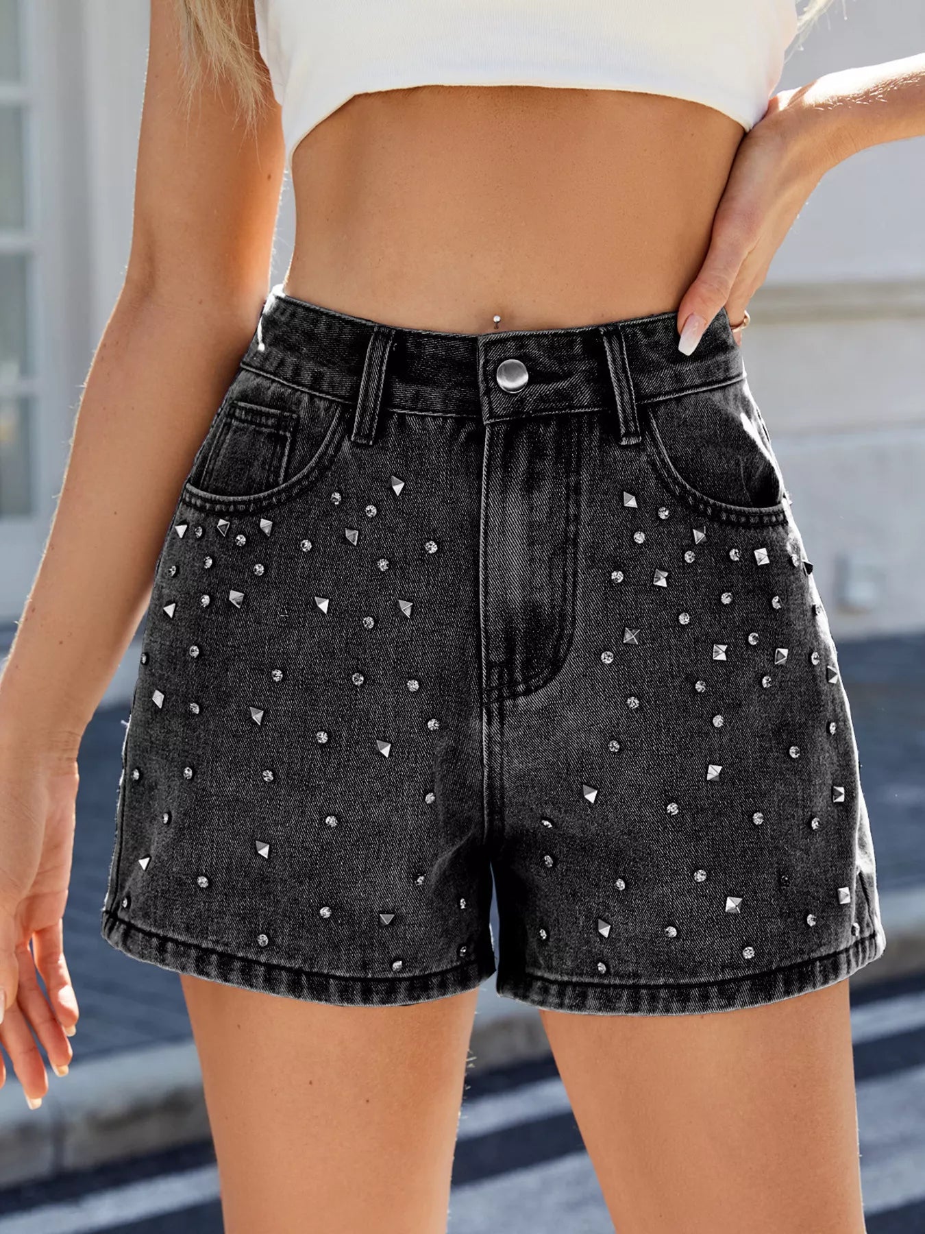 Studded High Waist Denim Shorts - cas7m