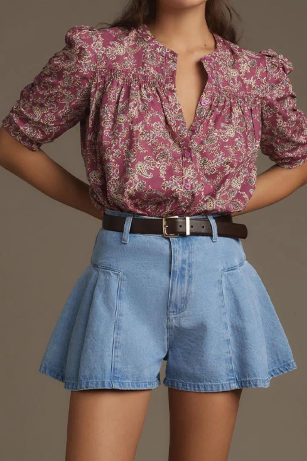 Pleated Patchwork Panel Lightweight Denim Shorts - cas7m