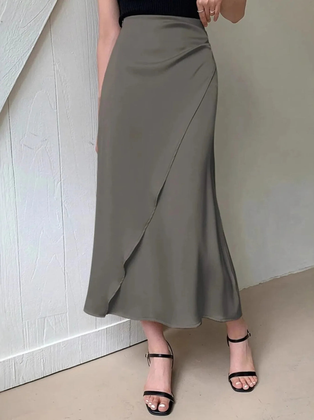 Asymmetric Wrap Midi Skirt with Fluted Hem - cas7m