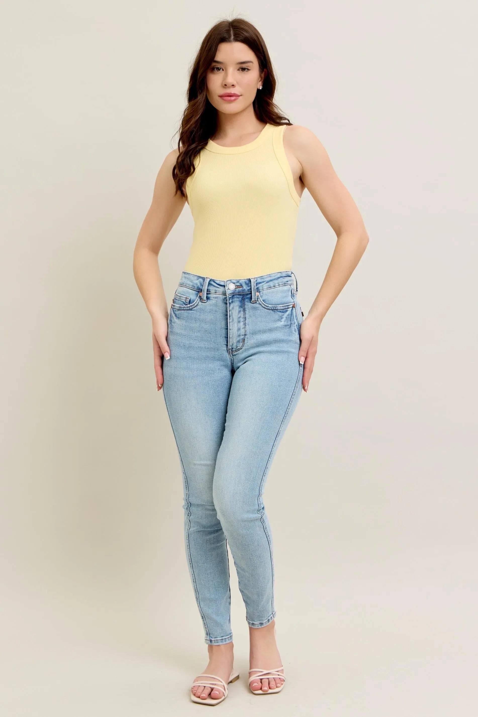 Judy Blue Full Size Mr Tummy Control Vintage Wash Skinny Jeans Plus Size - cas7m