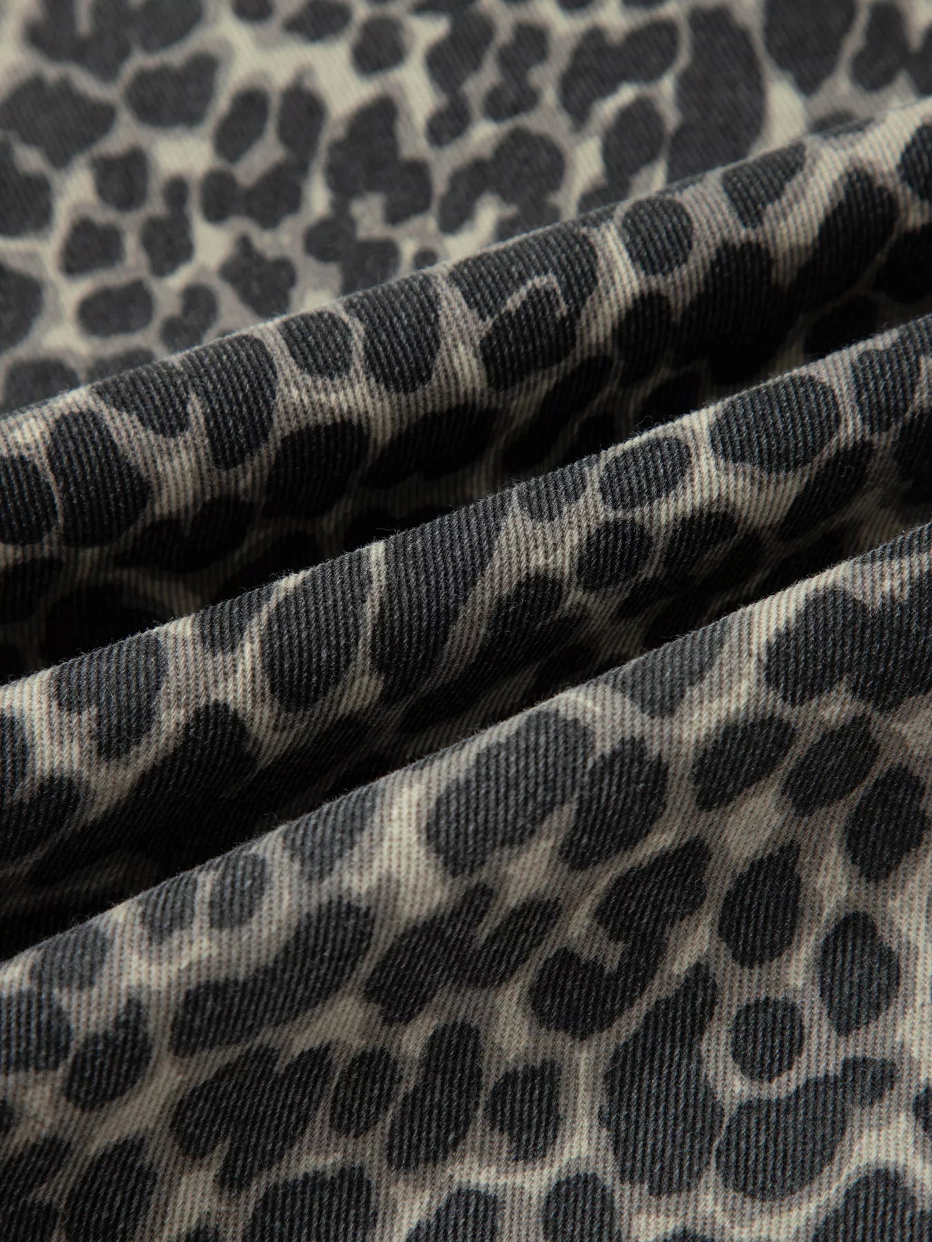 Leopard Print High Waist Barrel Jeans - cas7m