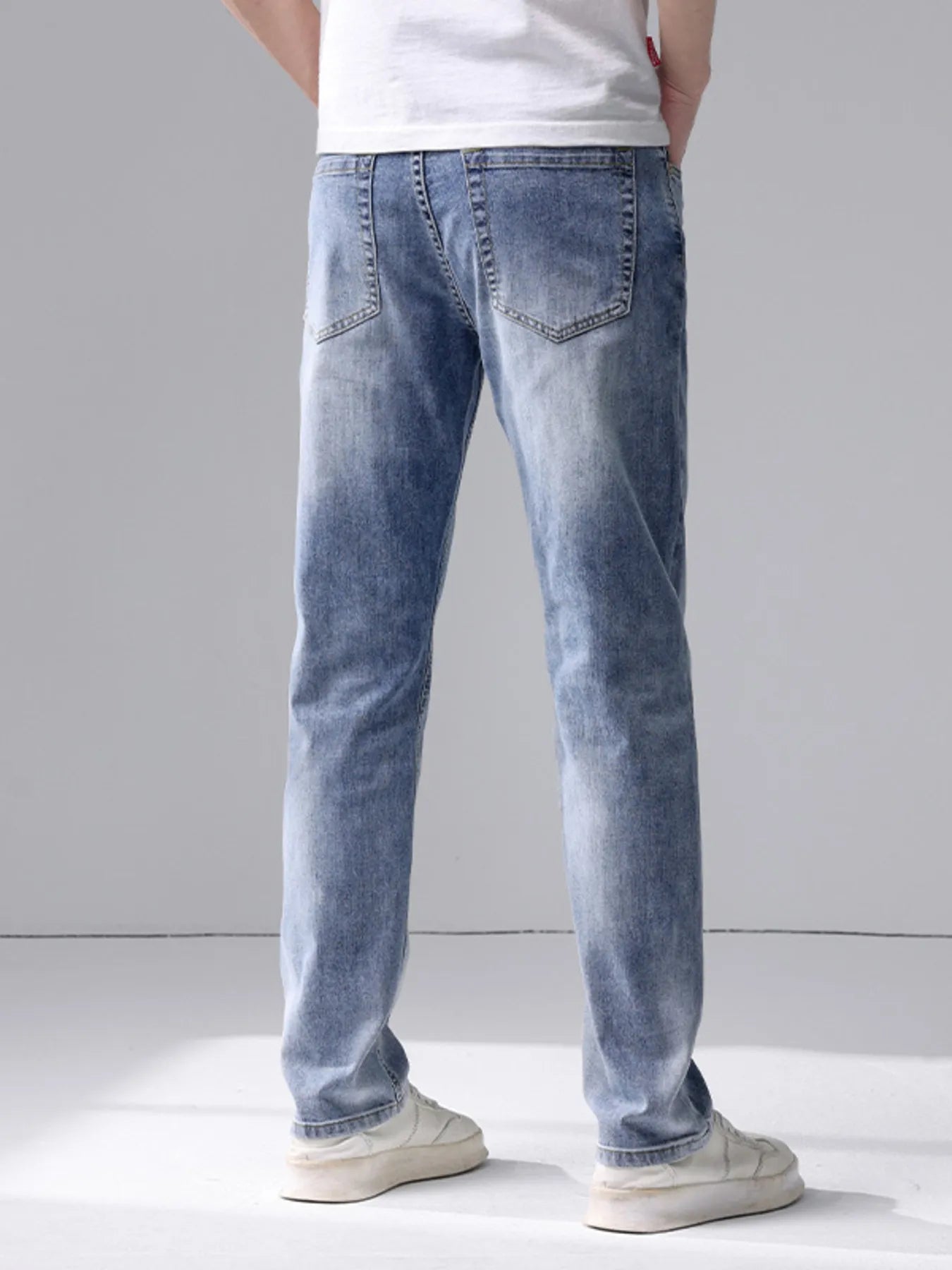Men's Washed Slim Fit Jeans - cas7m