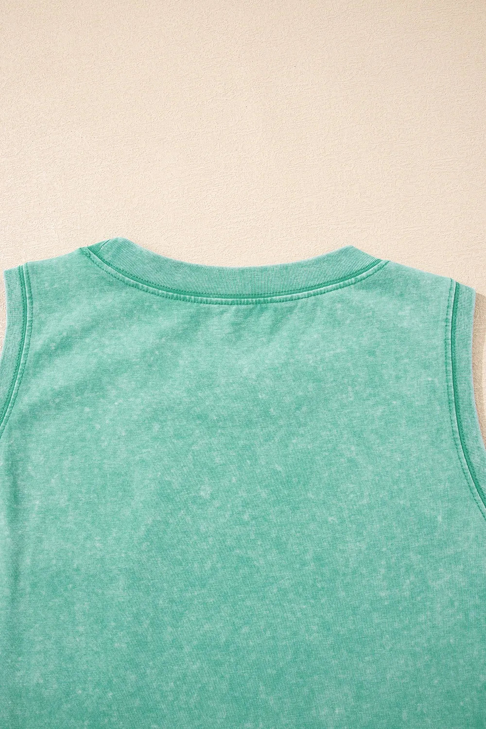 Round Neck Tank with Chest Pocket - cas7m