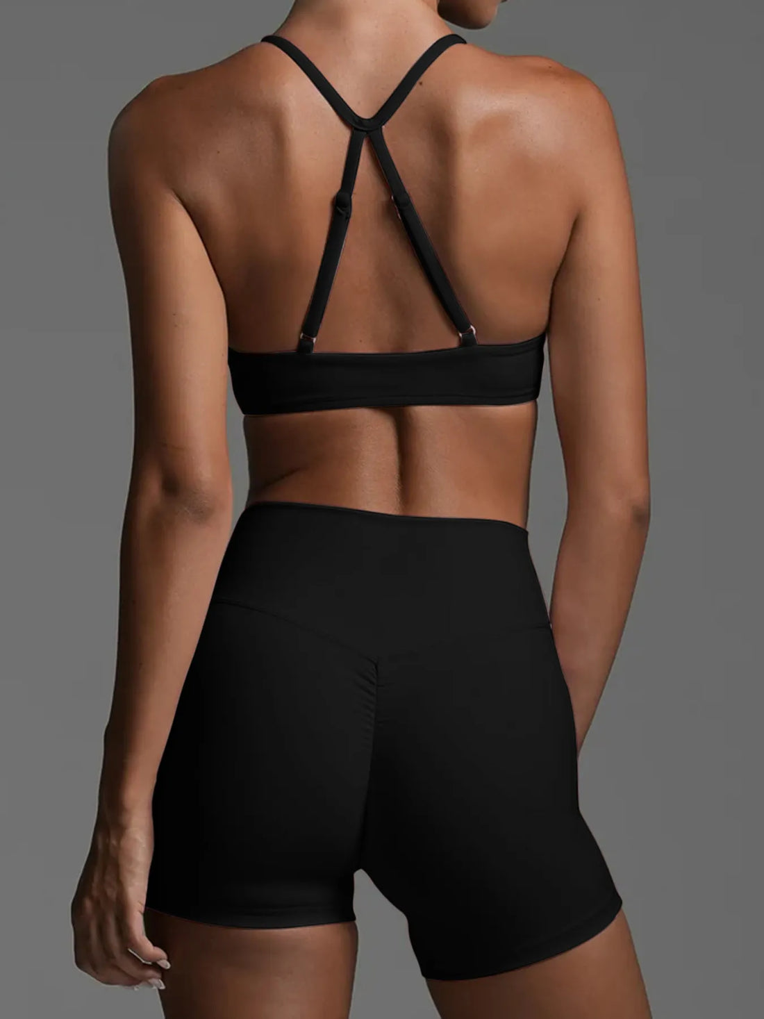 Ruched Sports Bra and High-Waisted Shorts Active Set - cas7m