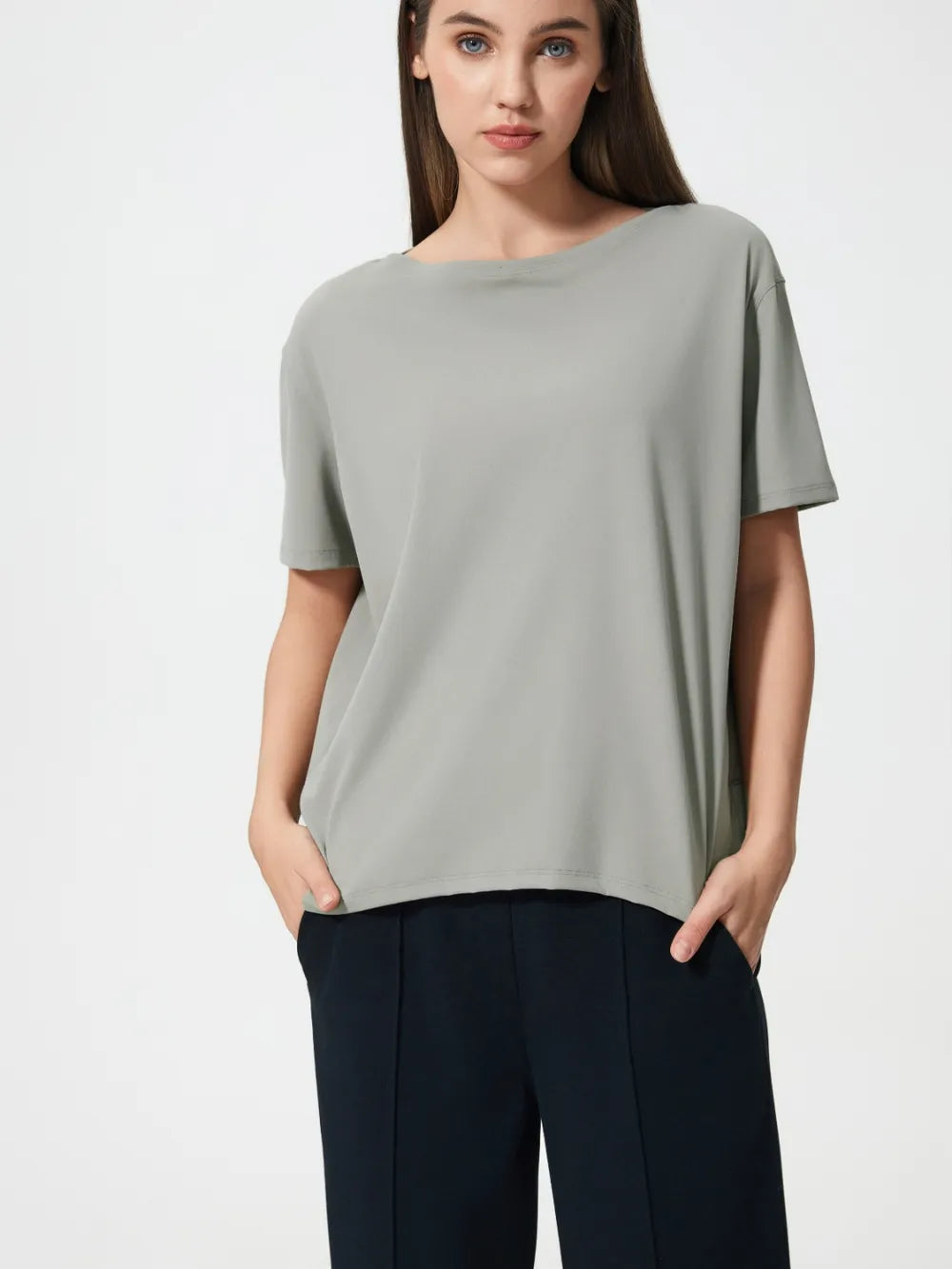 Millennia Round Neck Short Sleeve Active T-Shirt - cas7m