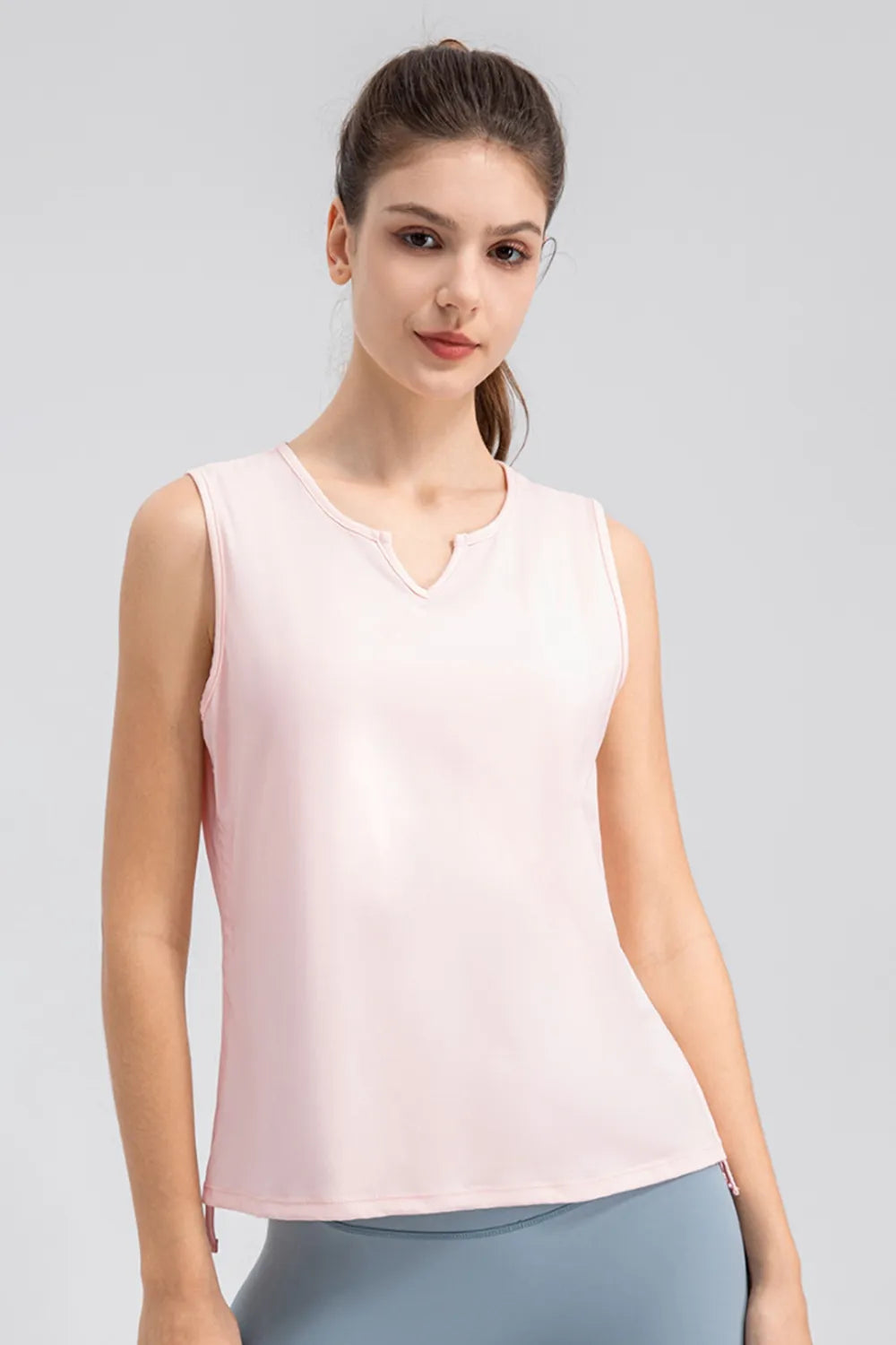 Notched Wide Strap Active Tank - cas7m