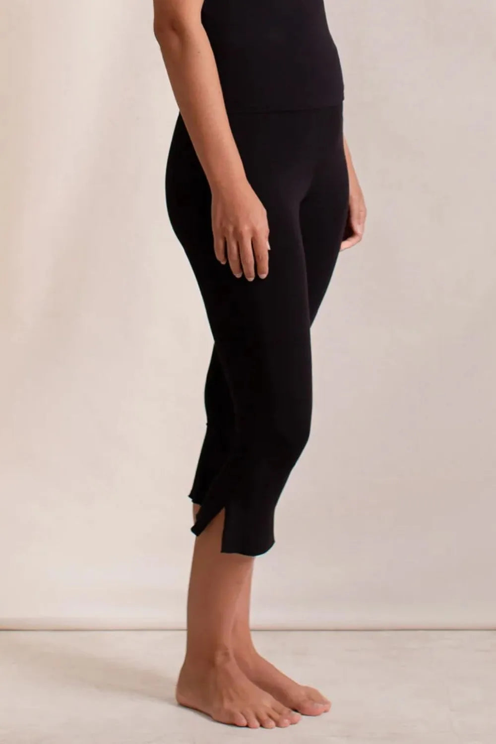Side Slit Capris Leggings - cas7m