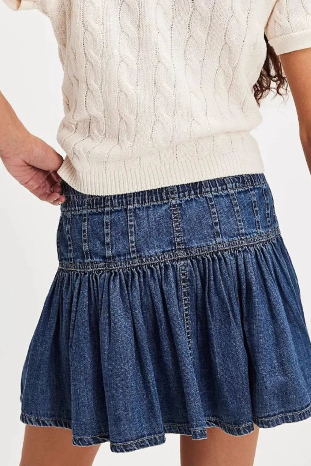 Buttoned Ruffled Mini Denim Skirt - cas7m