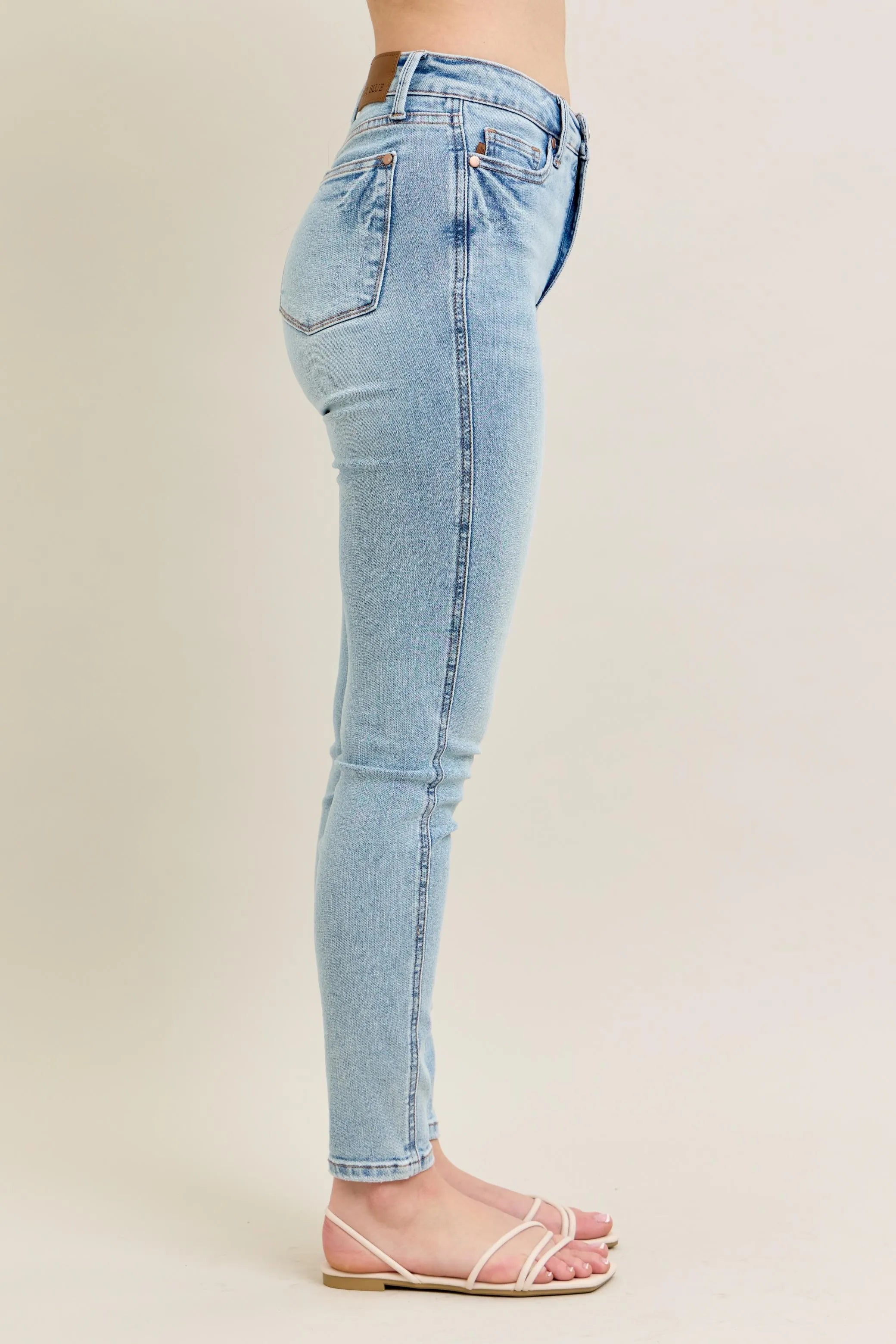 Judy Blue Full Size Mr Tummy Control Vintage Wash Skinny Jeans Plus Size - cas7m