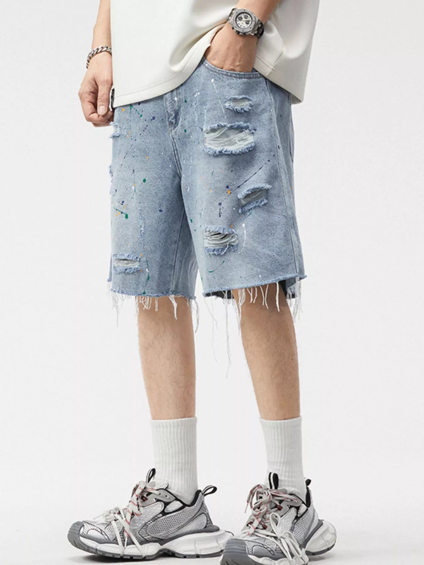 Men's Distressed Paint Splatter Denim Shorts - cas7m