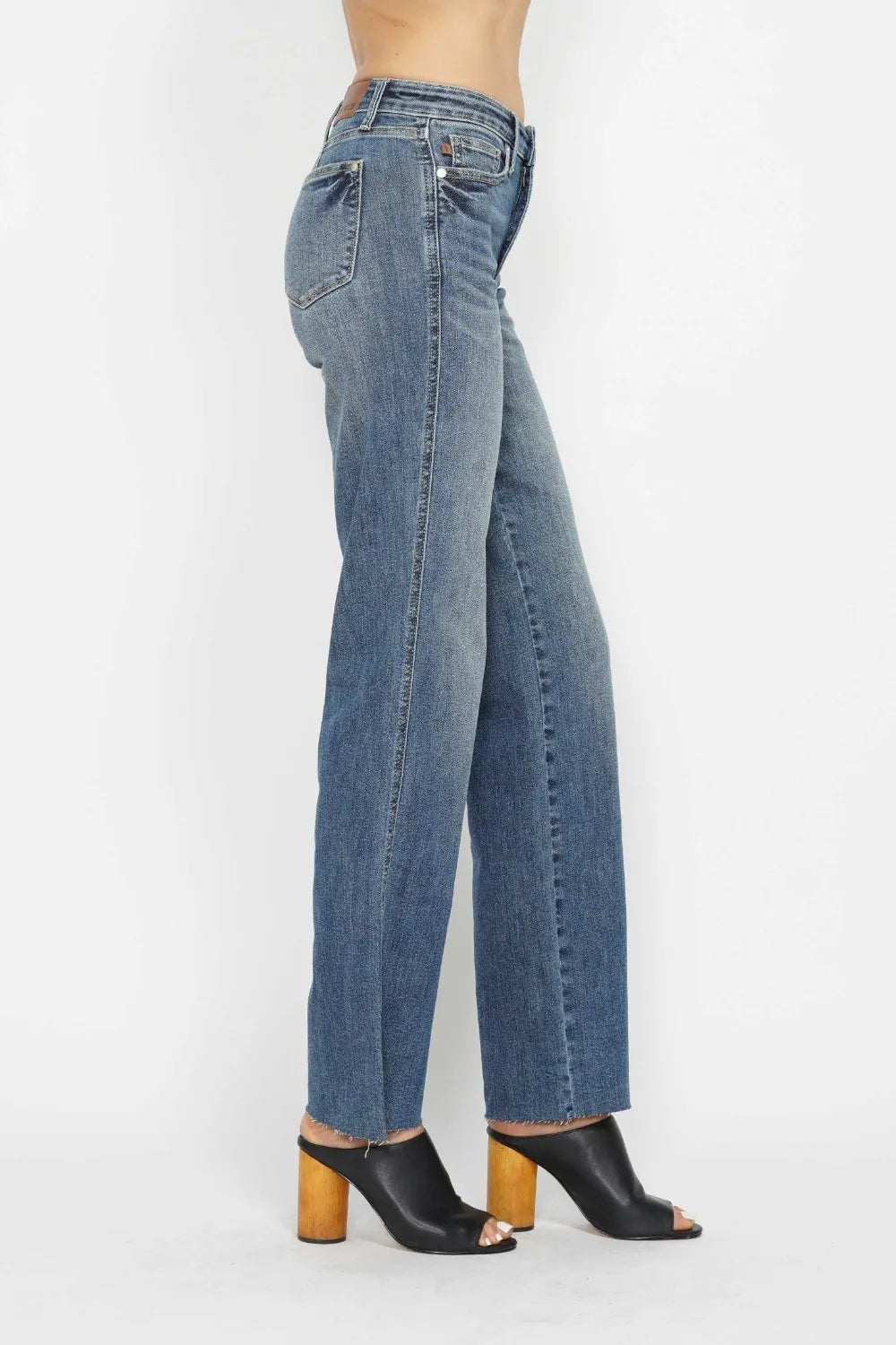 Judy Blue Full Size Tummy Control Straight Jeans - cas7m