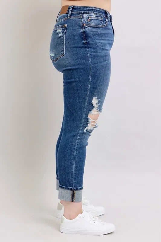 Judy Blue Full Size Mid Rise Boyfriend destroy Jeans with Yoke Pockets and Faux Selvedge Cuff Plus Size - cas7m