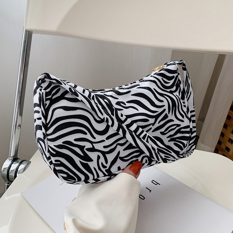 Women Handbag Butterfly Cow Leopard Printed Pattern Underarm Bags Small Shoulder Bag - cas7m